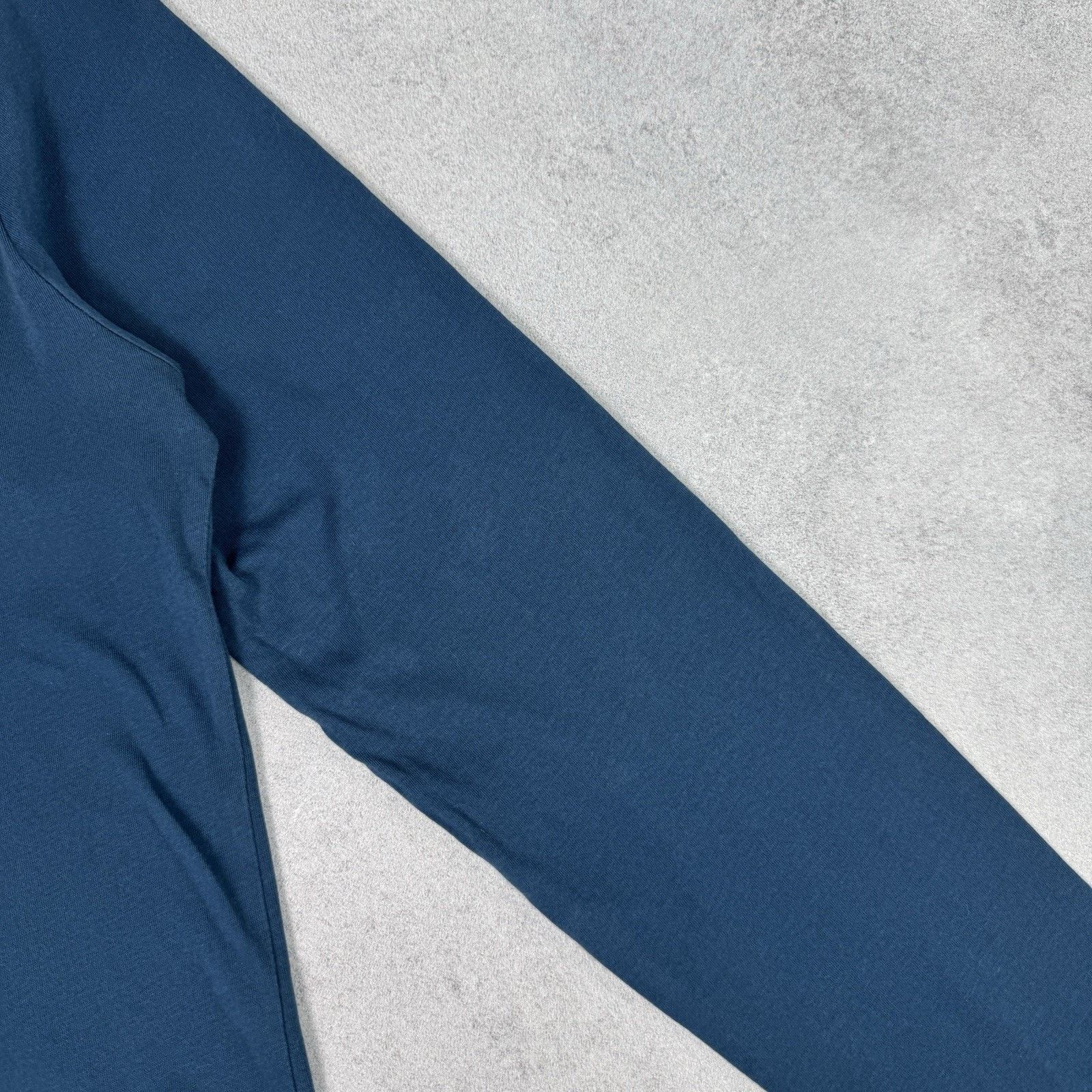 Kent & Curwen KENT & CURWEN Embroidered Patch Long Sleeve T Shirt Size S Size US S / EU 44-46 / 1 - 3 Thumbnail