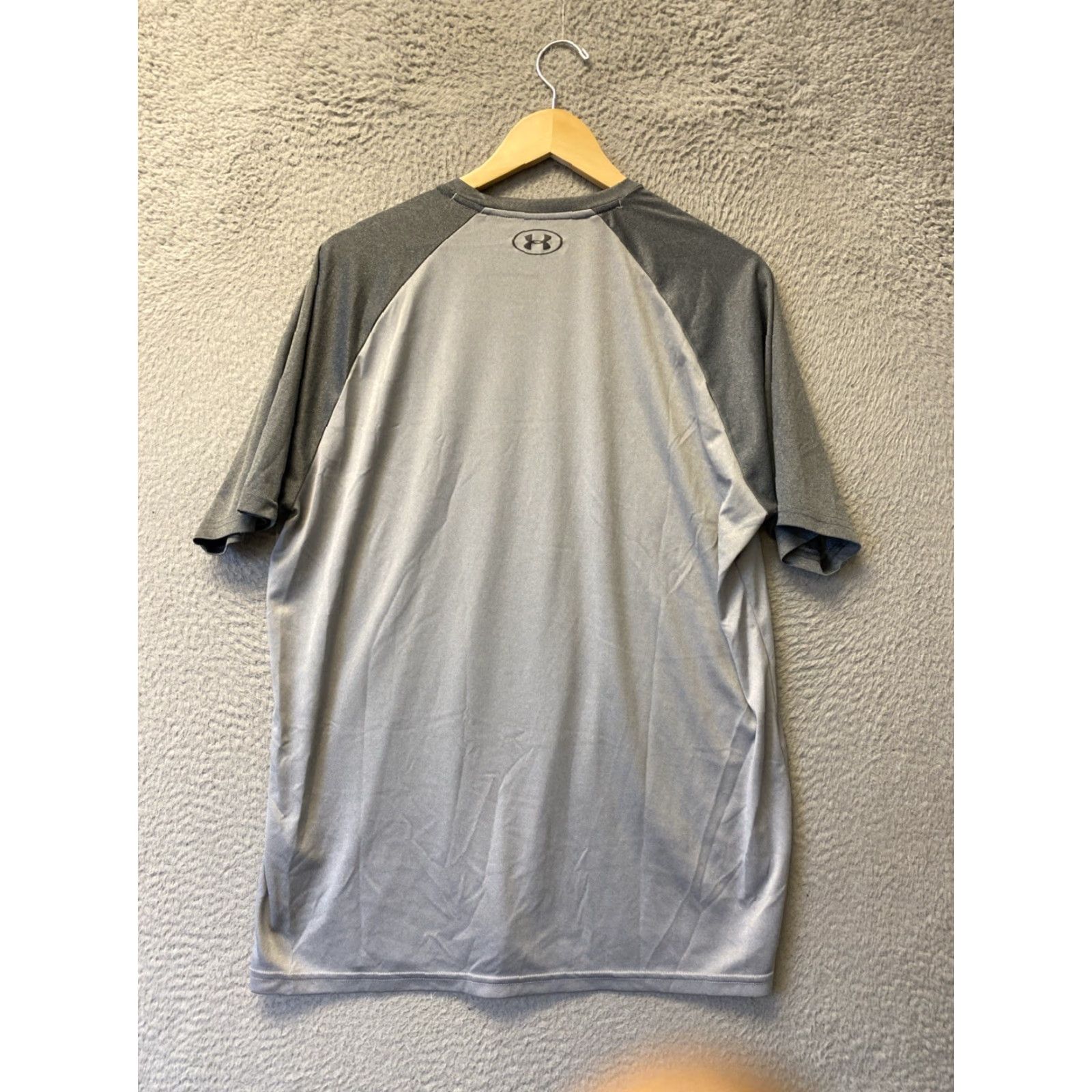 Under Armour Under Armour T-Shirt Men's UA Tech Heatgear Short Sleeve Athletic Tee /134-32 Size US XL / EU 56 / 4 - 6 Thumbnail