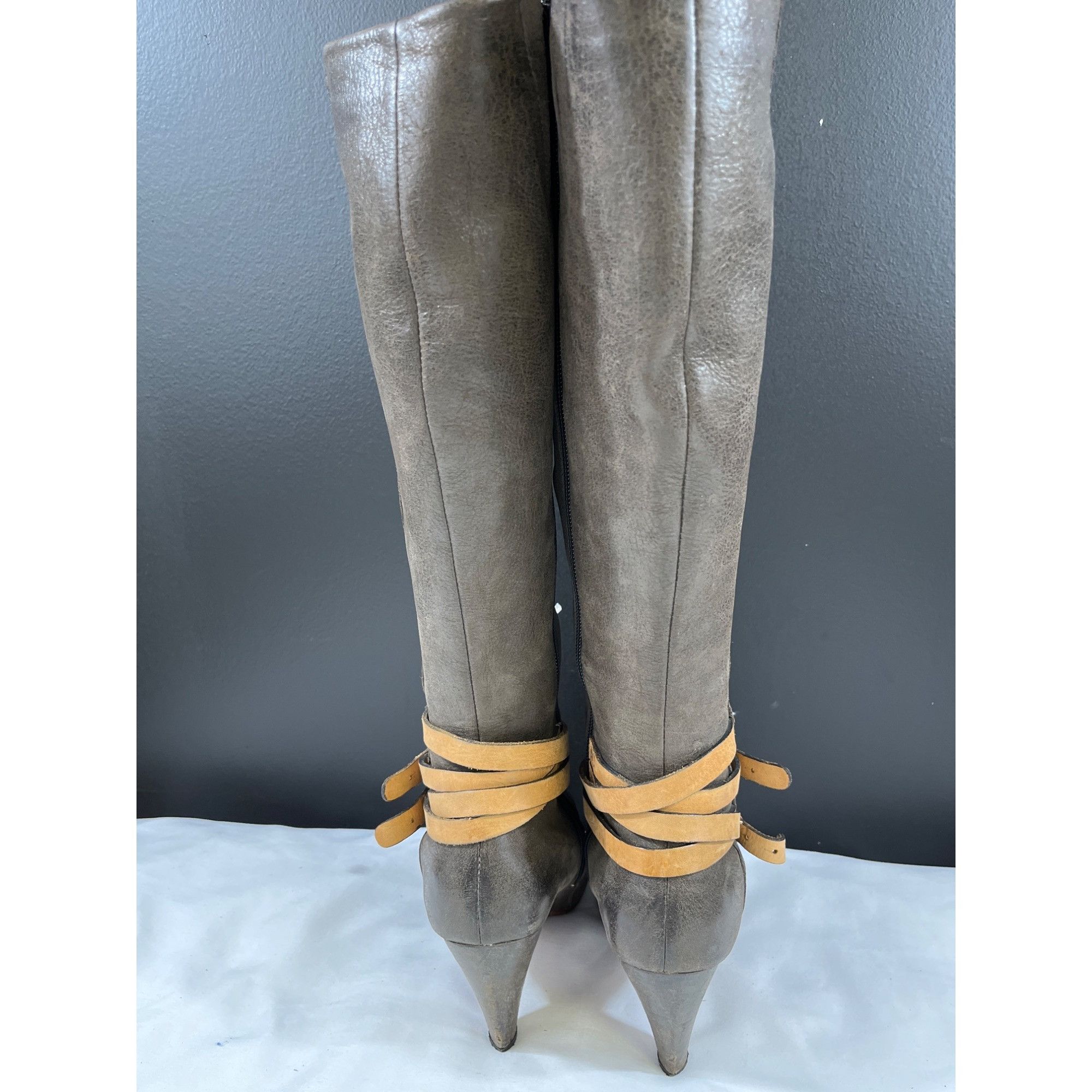 J Shoes J Shoes Women's Brown Leather Shoes/Heeled Boots Size 6.5 SK Size US 6.5 / IT 36.5 - 4 Thumbnail