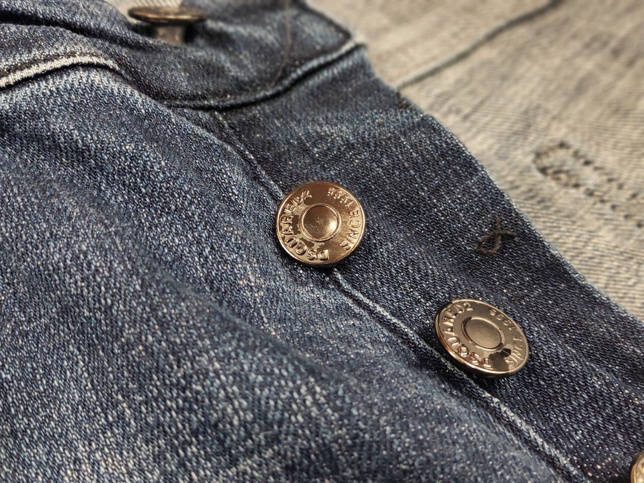 Dsquared2 Dsquared2 authentic Design Distressed logo Denim Jeans Size US 32 / EU 48 - 18 Thumbnail