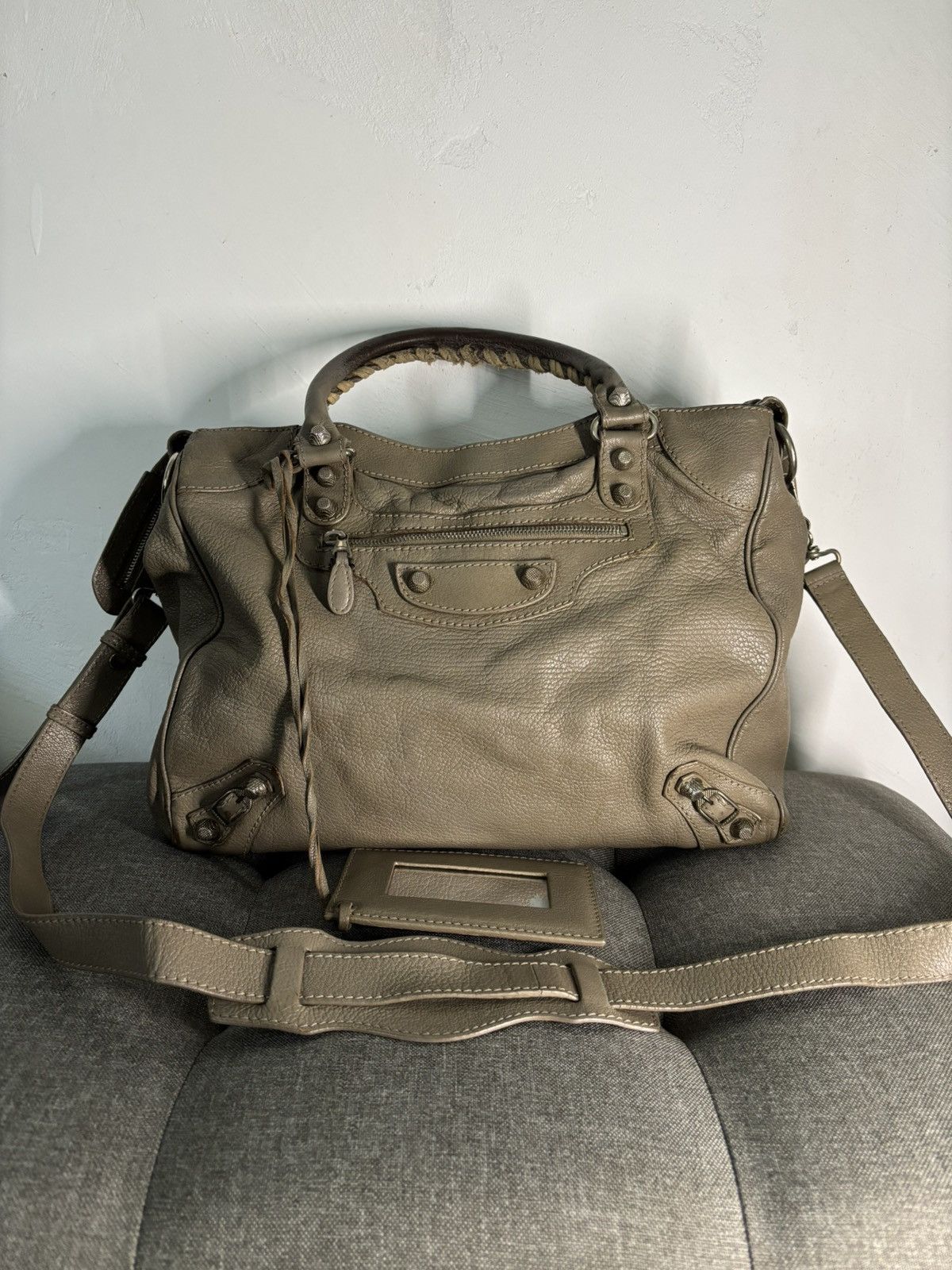 LAST DAY 4 THIS PRICE!! Balenciaga City