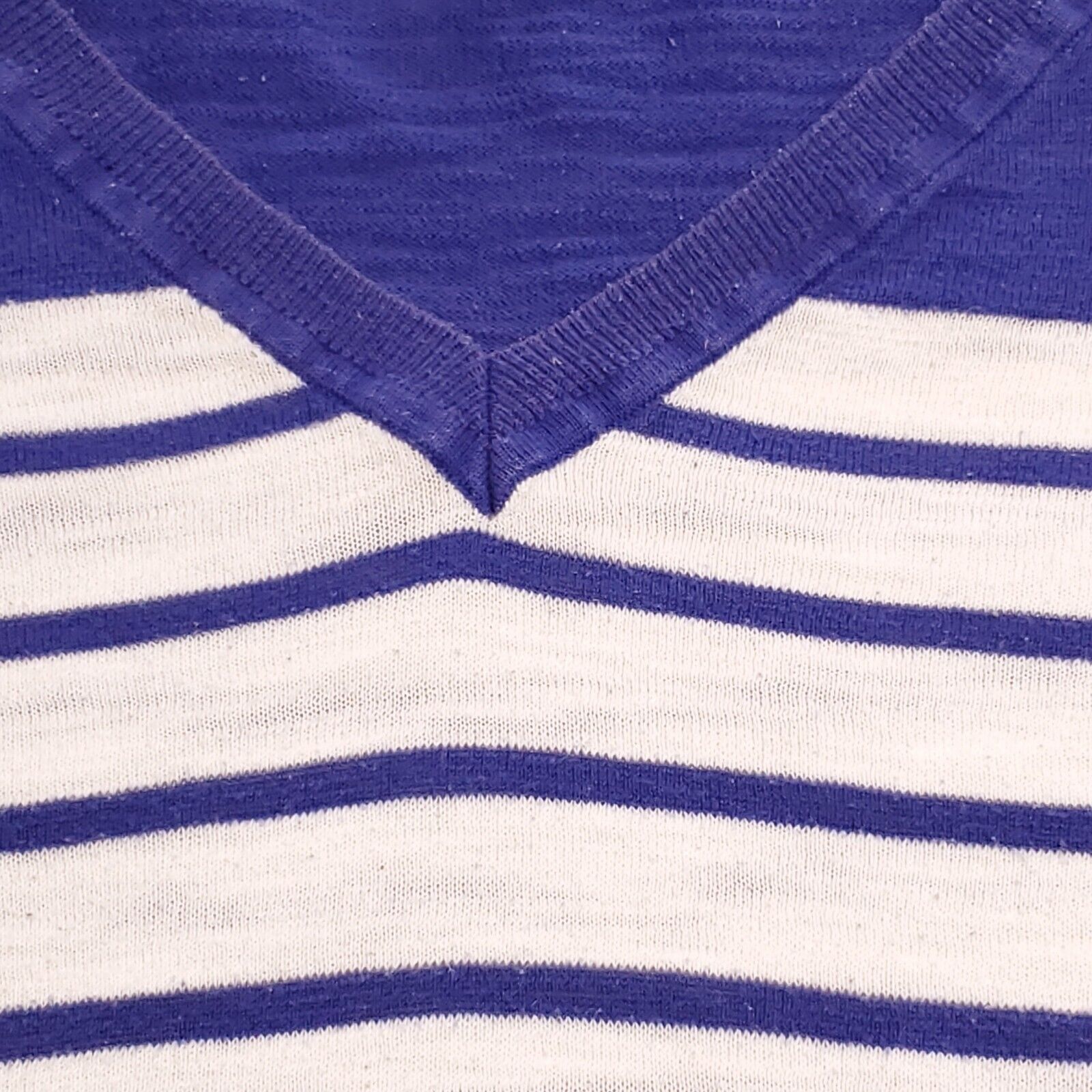 Banana Republic Banana Republic Casual Pullover T Shirt Womens Size S Purple Size S / US 4 / IT 40 - 4 Thumbnail