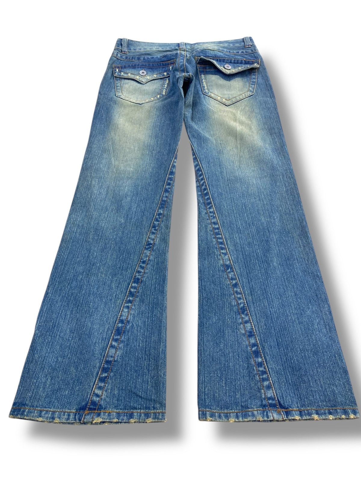 Japanese Brand Japanese Brand Mud Faded Wash Style Flare Jeans Size US 32 / EU 48 - 3 Thumbnail