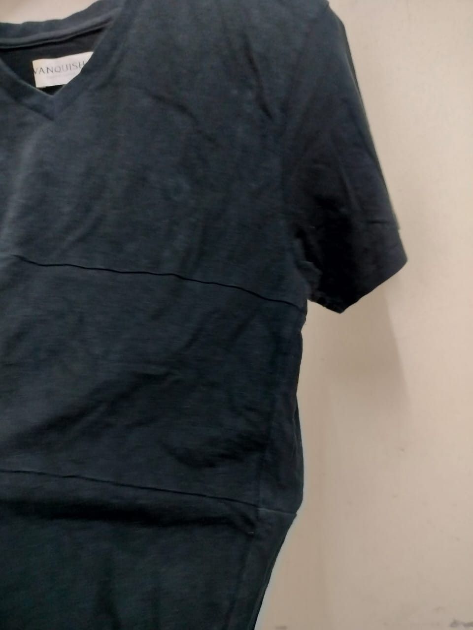 Vanquish Vanquish Tokyo Japan V neck plain t- shirt Size US M / EU 48-50 / 2 - 4 Thumbnail