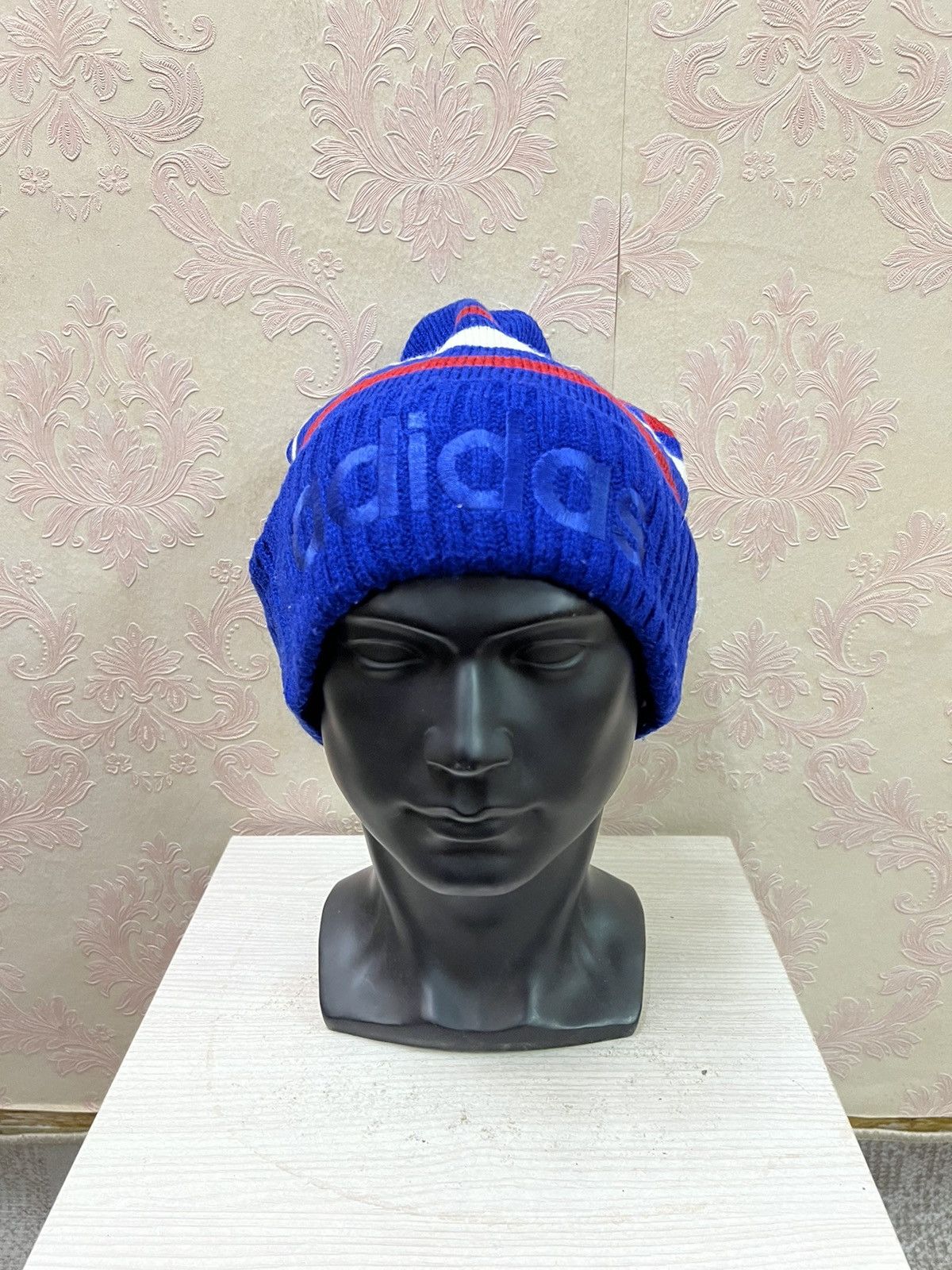 Adidas Vintage Adidas Spell Out Beanie Hats Size ONE SIZE - 2 Thumbnail