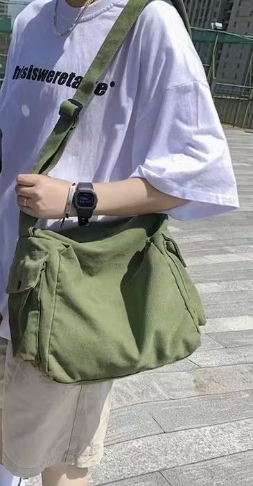 Japanese Brand Green Color Crossbody Shoulder Bags Size ONE SIZE - 1 Thumbnail