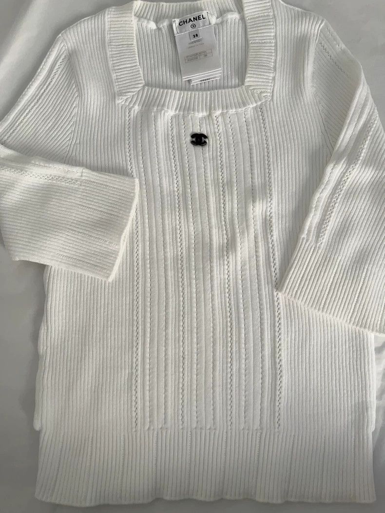 Chanel Chanel 23P white double C small logo sweater Size XS / US 0-2 / IT 36-38 - 4 Thumbnail