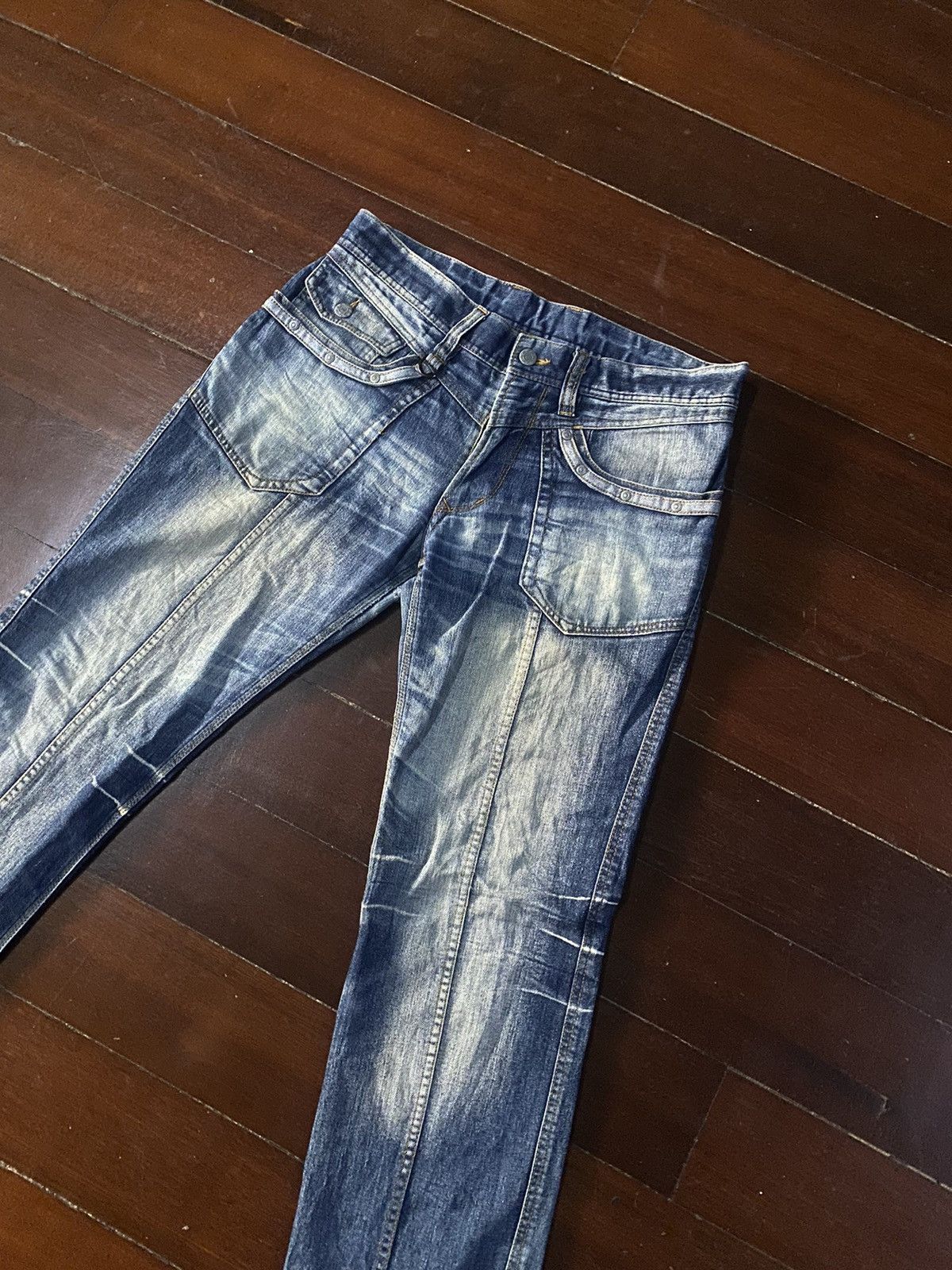 Designer × HIDEAWAYS × If Six Was Nine FIRE 🔥 HIDEAWAYS NICOLE nice faded studded pocket FLARE Size US 34 / EU 50 - 6 Thumbnail