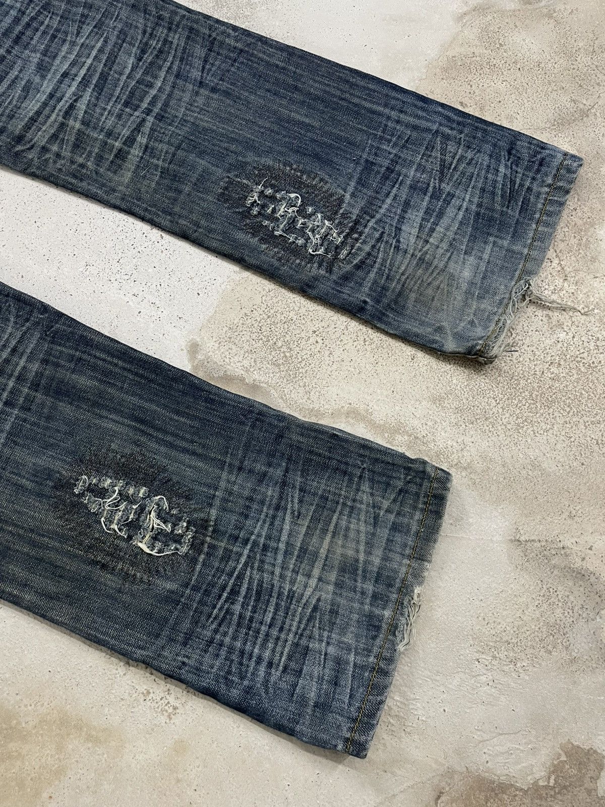 Japanese Brand Morse Code Distressed 3D Whisker Union Jack Gothic Fashion Size US 34 / EU 50 - 15 Thumbnail