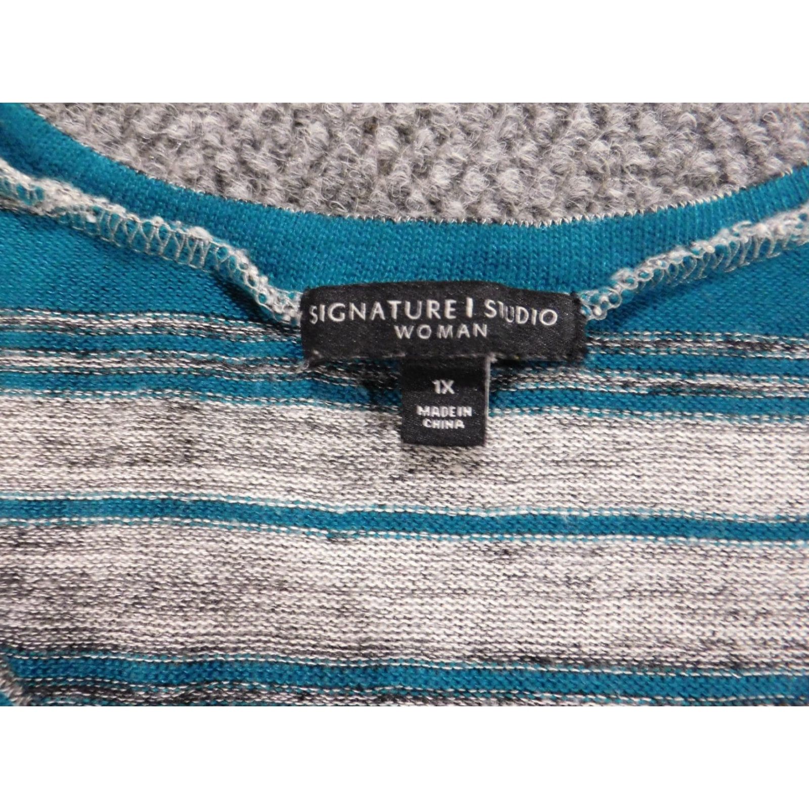 Vintage Signature Blouse Women 1X Green Striped Knit Raglan Long Sleeve Collared Pocket Modern 1X Plus Viscose Shirt Basic Casual Shirt Mens Womens Size XL / US 12-14 / IT 48-50 - 5 Thumbnail