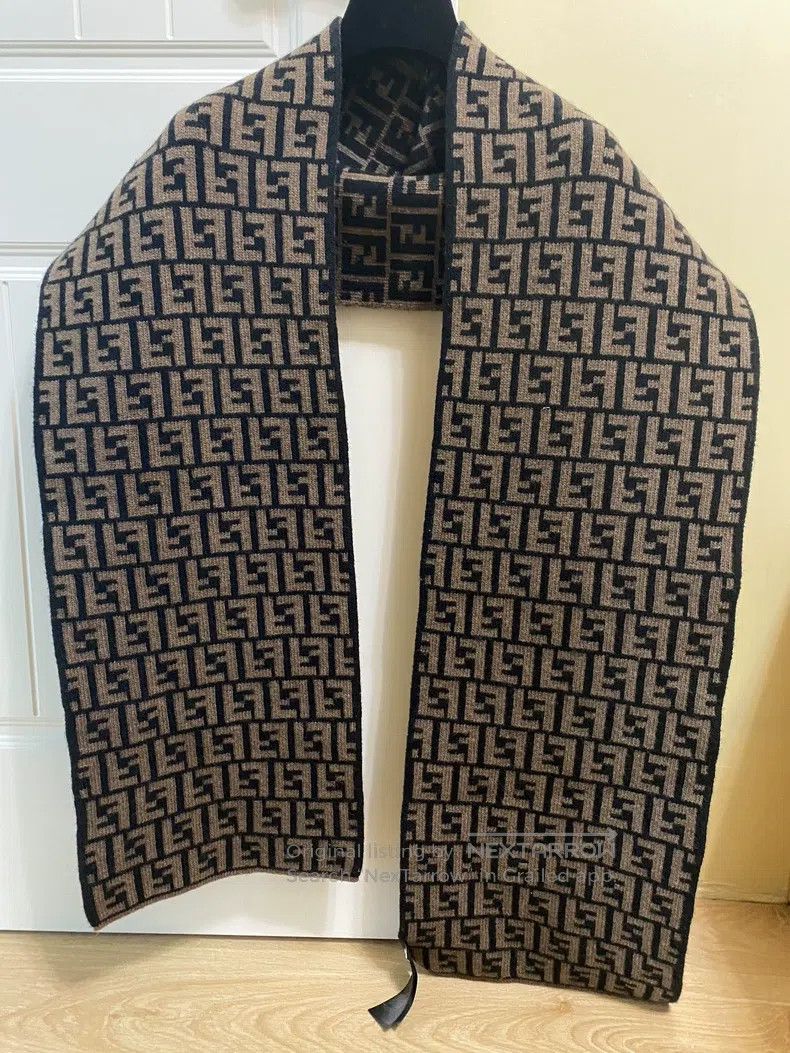 Fendi Fendi Wool Scarf Size ONE SIZE - 1 Thumbnail