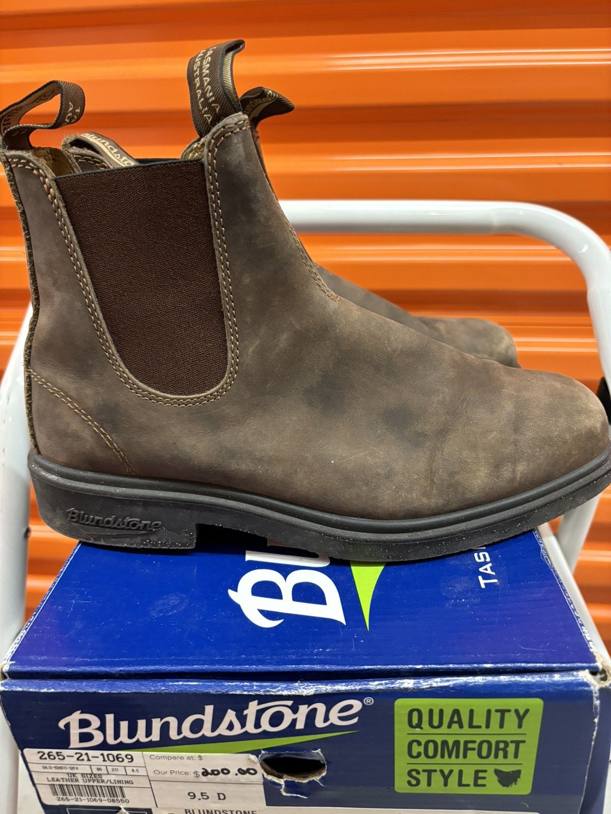 Blundstone ***FINAL DROP***RARE BLUNDSTONE CHISEL TOE BOOT 9.5-10 Size US 10 / EU 43 - 1 Thumbnail
