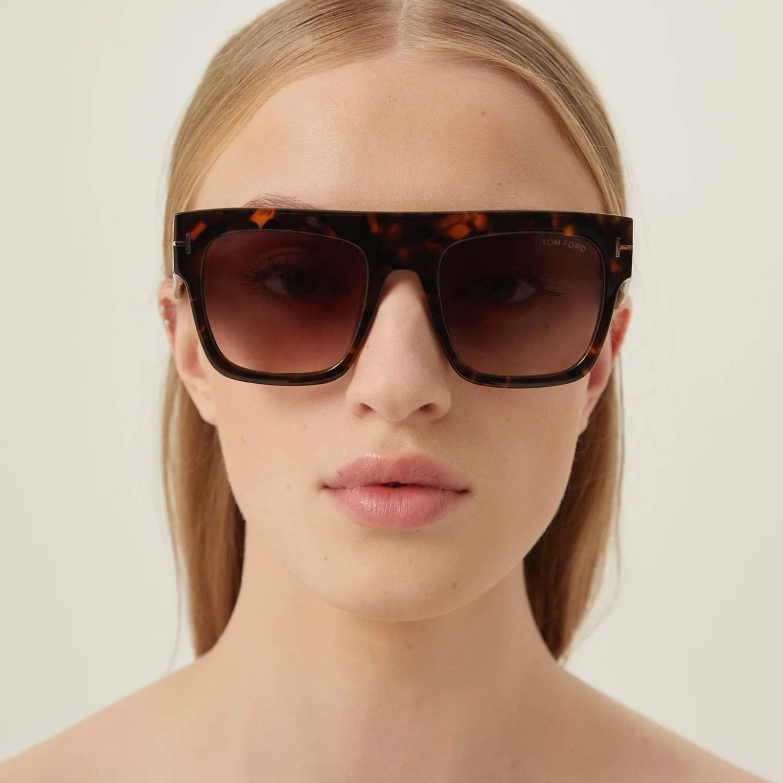 Tom Ford New, TOM FORD Renee Sunglasses TF847 52B Authentic Size ONE SIZE - 4 Thumbnail