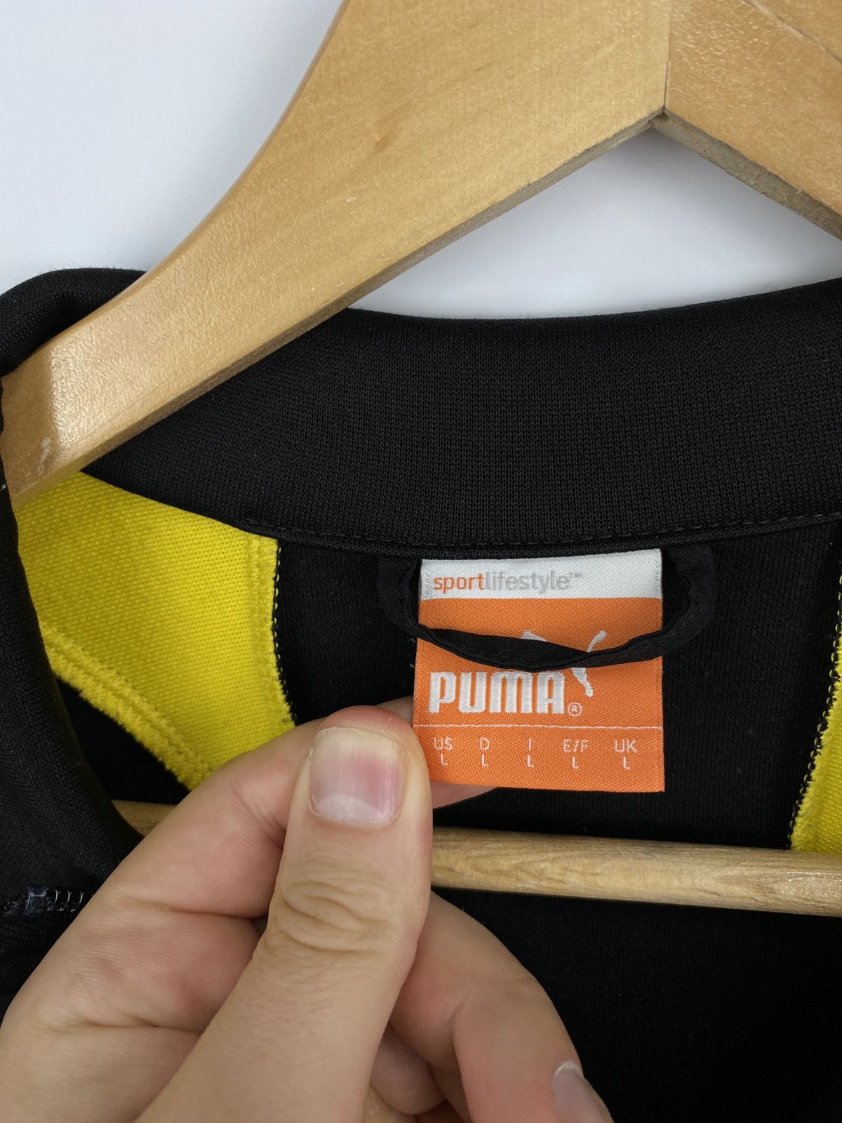 Puma Vintage Tottenham Puma Zip Hoodie Jersey Rare Retro Hype Y2K Size US L / EU 52-54 / 3 - 5 Thumbnail