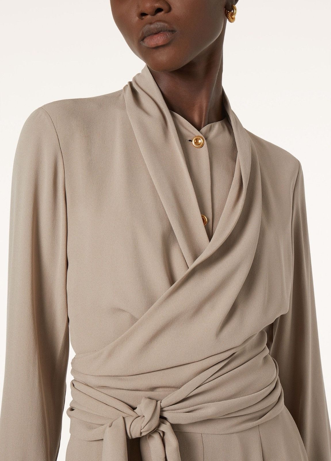Loro Piana o1srvl11e0526 FAP0019 Monika Jumpsuit in Beige Size 25" / US 0 / IT 36 - 8 Thumbnail
