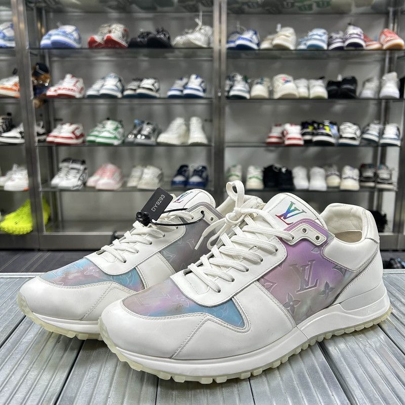 Louis Vuitton Louis Vuitton Run Away White Leather Sneakers - Size US 9.5 / EU 42-43 - 1 Thumbnail
