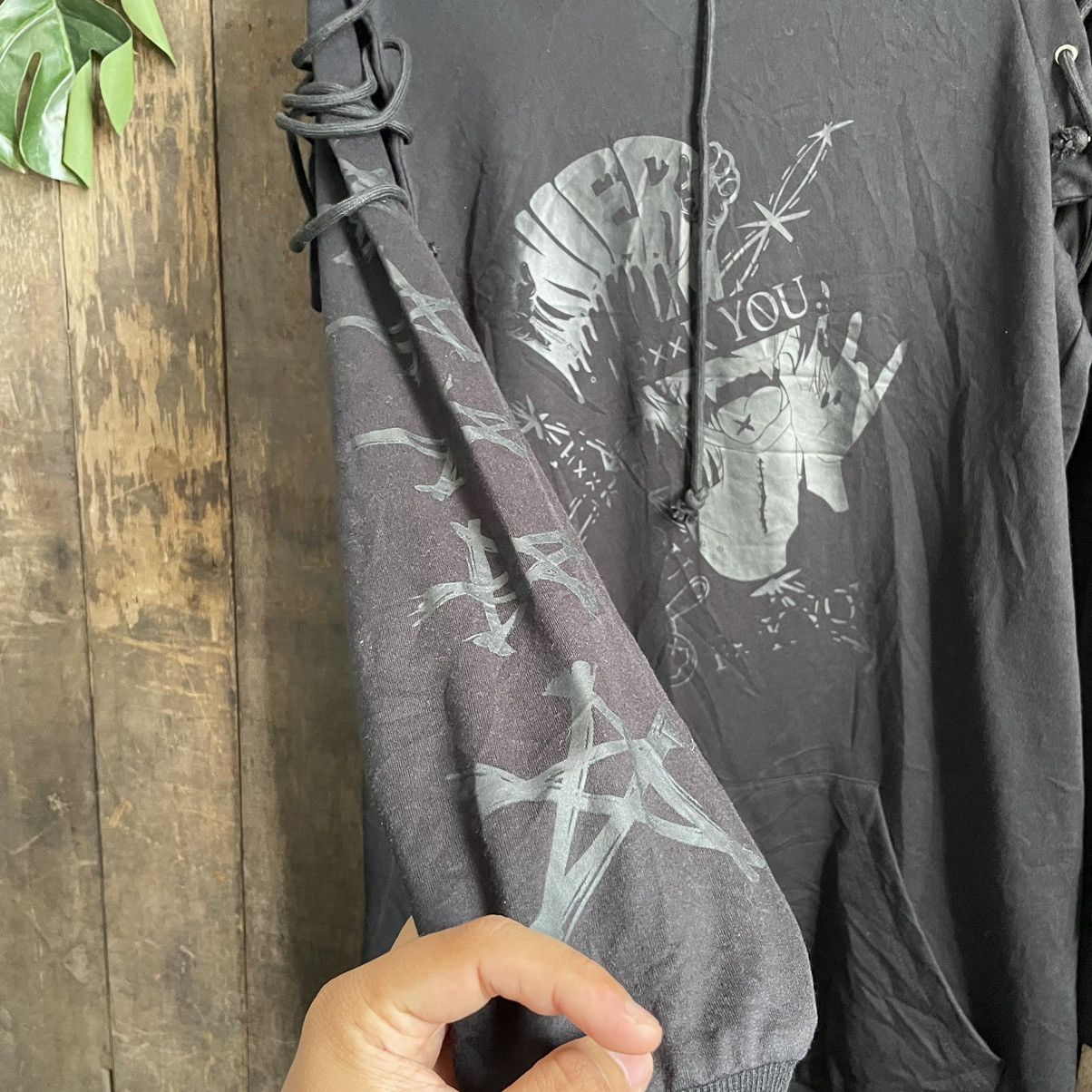 Beauty Beast Vintage NieR Punk Gothic ifsixwasnine LGB Style Hoodie Size US L / EU 52-54 / 3 - 8 Thumbnail
