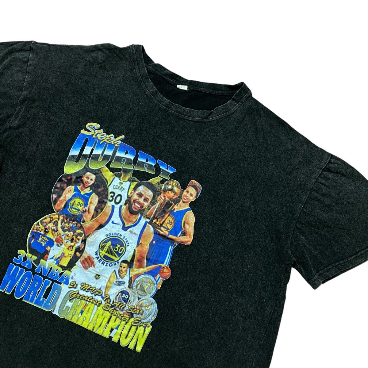 NBA Stephen Curry NBA 3x World Champion Graphic Tee Size US L / EU 52-54 / 3 - 3 Thumbnail
