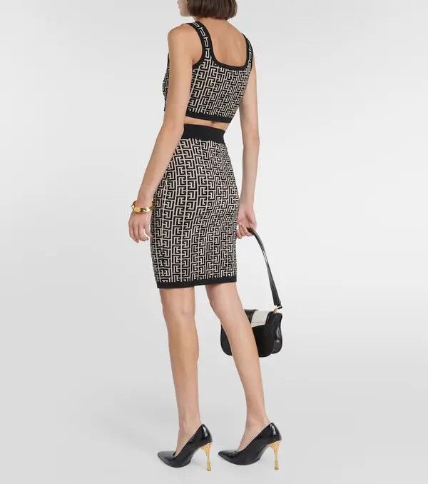 Balmain o1y0625 Crop Top in Black/White Size M / US 6-8 / IT 42-44 - 3 Thumbnail