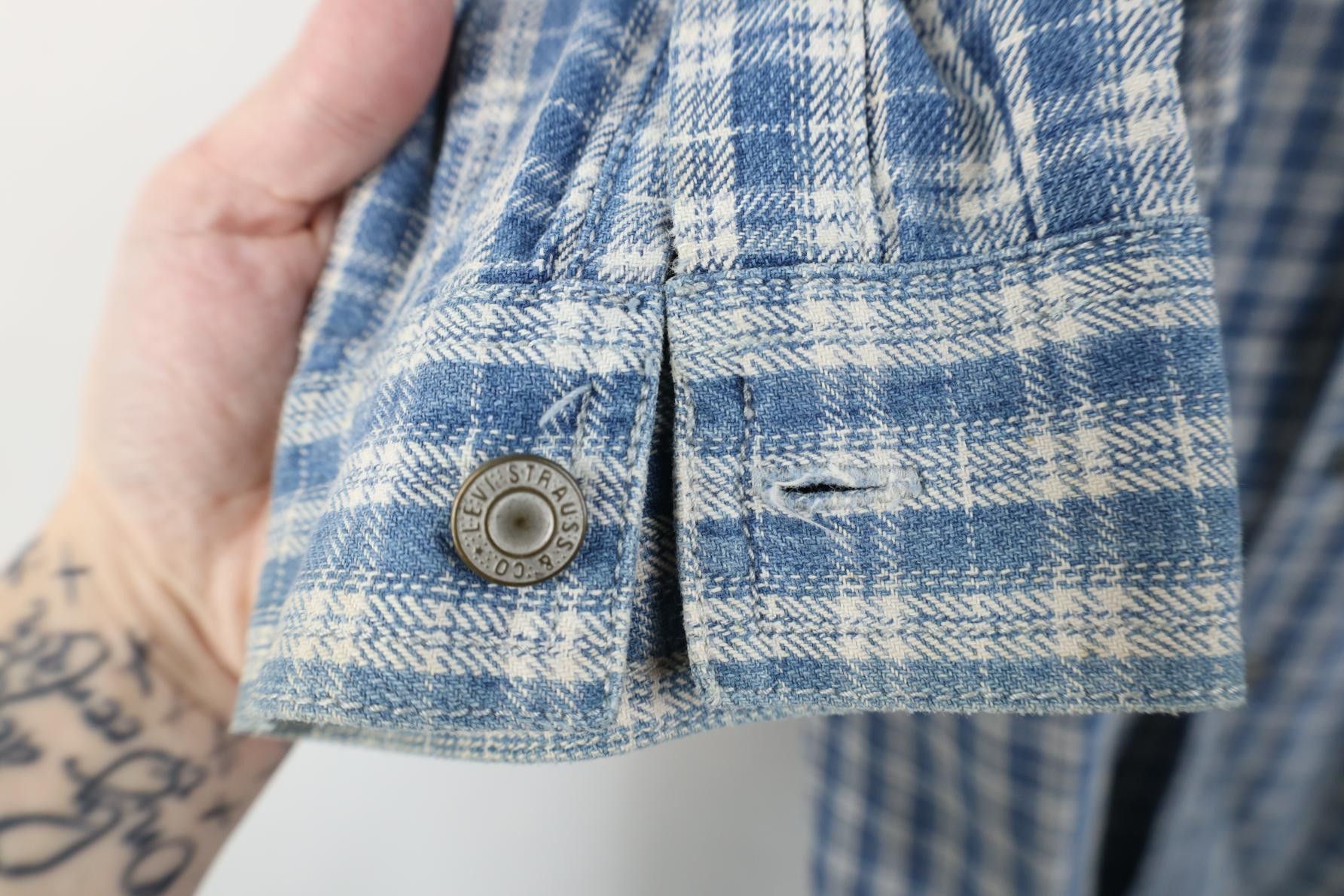 Levi's Vintage 90s Levis Denim Collared Button Shirt Blue Plaid Size US XL / EU 56 / 4 - 6 Thumbnail