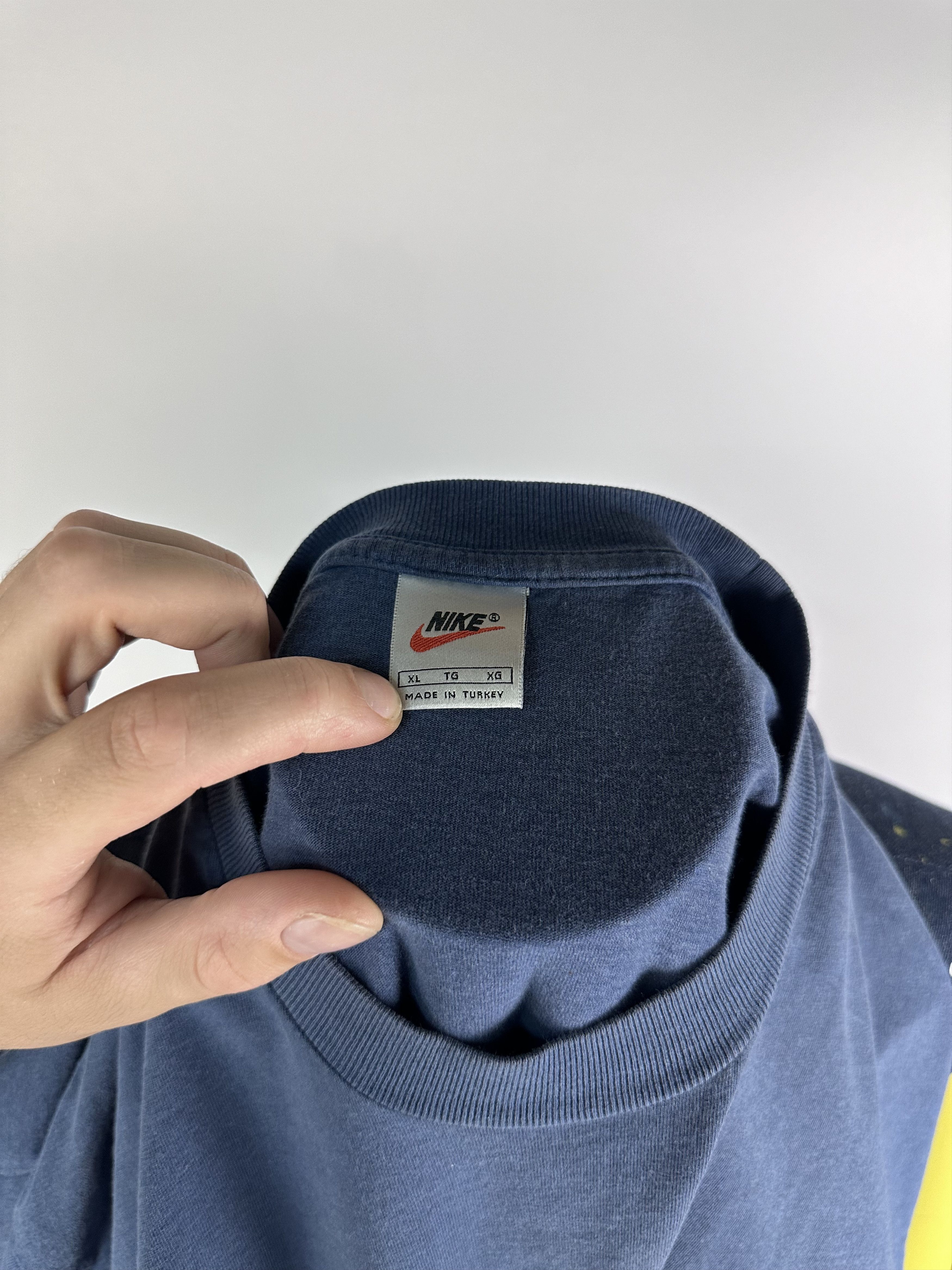 Nike × Vintage Vintage 90s Nike Sports Y2K Logo Mens T-shirt Size XL Blue Size US XL / EU 56 / 4 - 7 Thumbnail