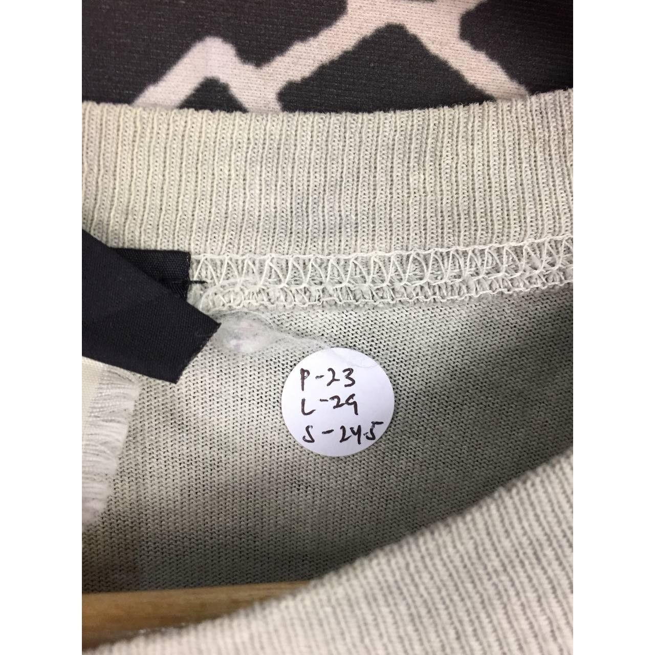 O'Neill × Vintage Vtg Distressed O'Neill Crown Logo Long Sleeve Surf Tee Size US M / EU 48-50 / 2 - 19 Thumbnail