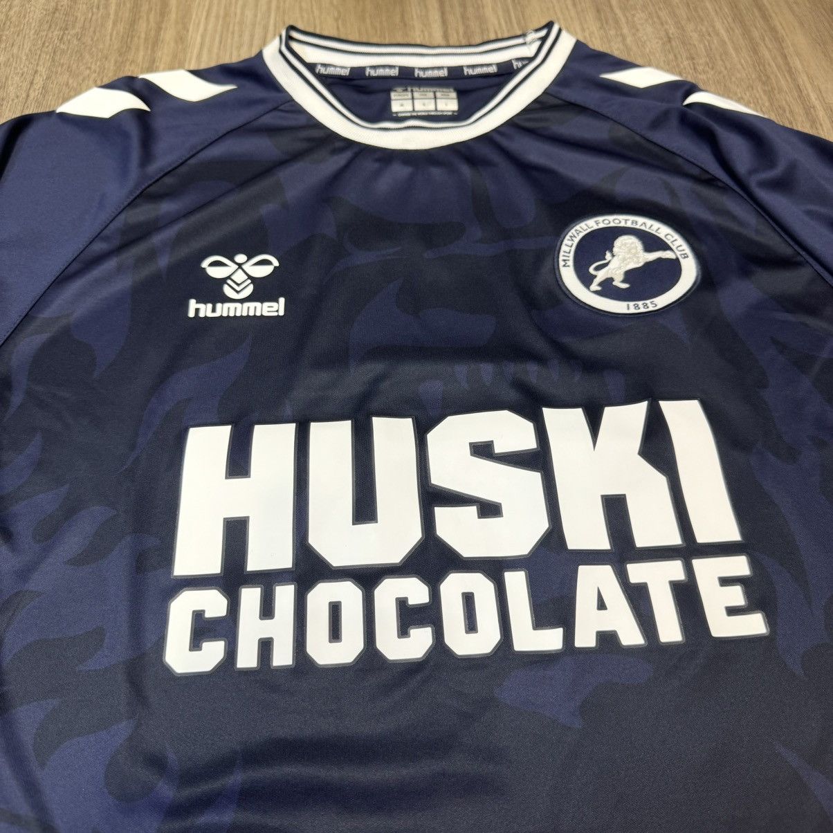 Hummel Millwall 22/23 home shirt Size US S / EU 44-46 / 1 - 3 Thumbnail