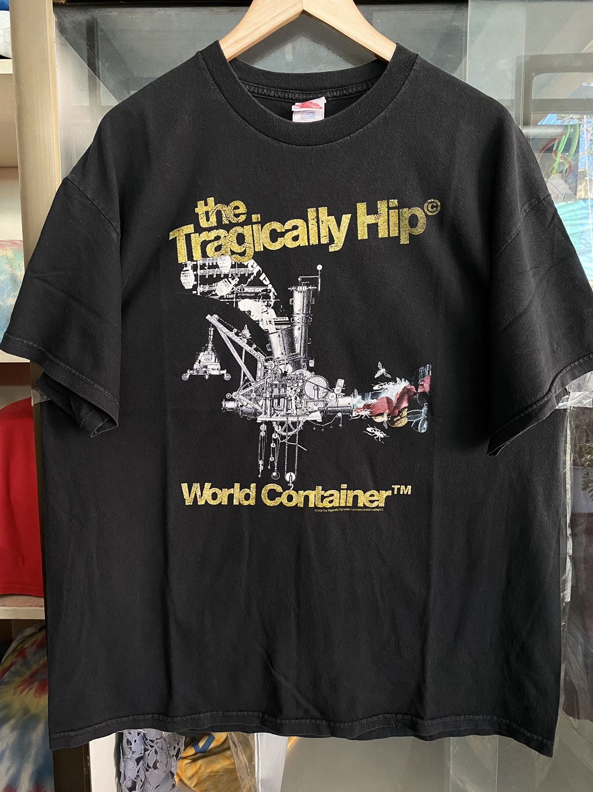 Band Tees The Tragically Hip World Container Tour 2006 Vintage Shirt Size US XL / EU 56 / 4 - 1 Thumbnail