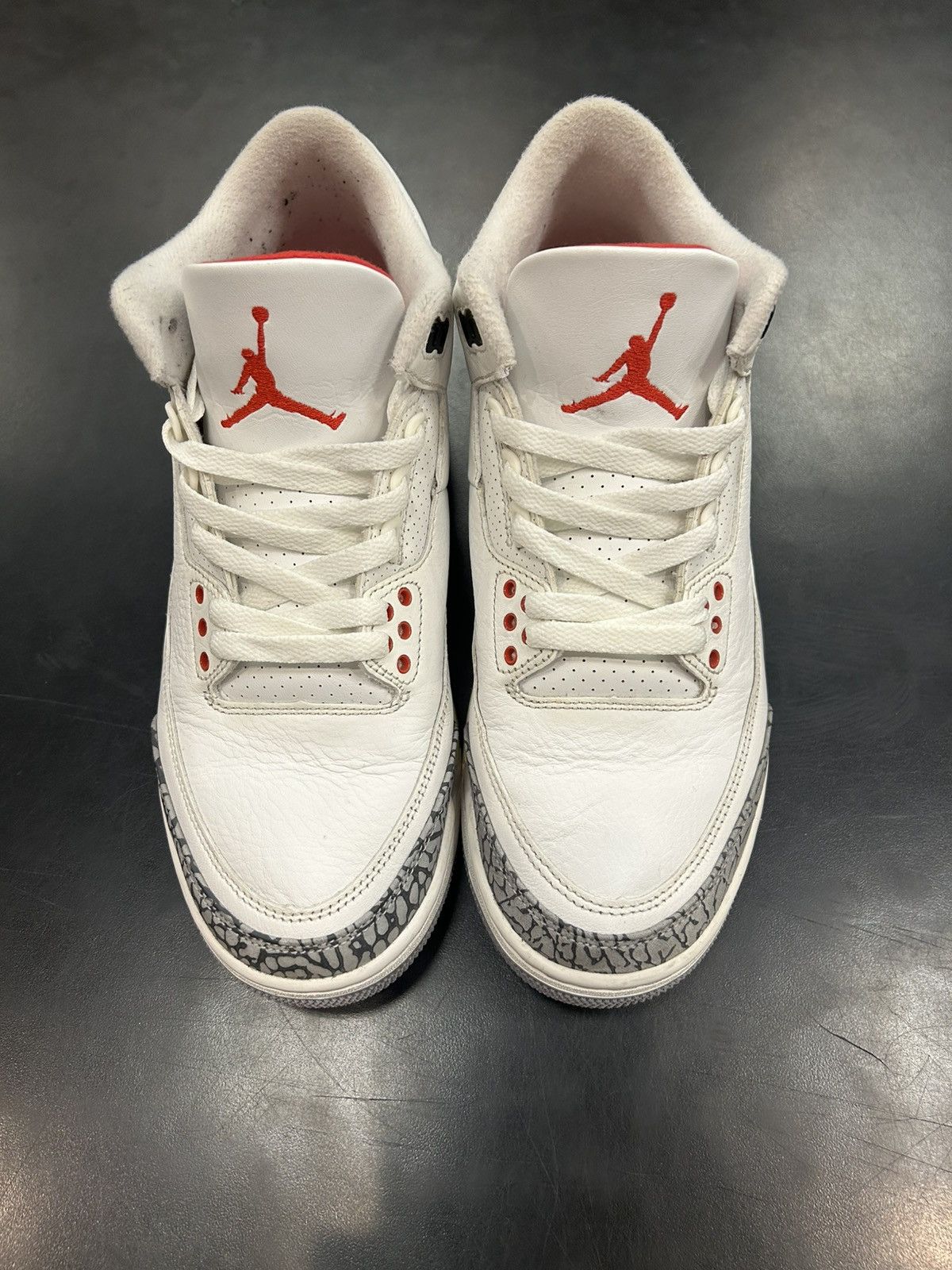 Jordan Brand Jordan 3 Retro White Cement Reimagined Size US 8.5 / EU 41-42 - 2 Thumbnail
