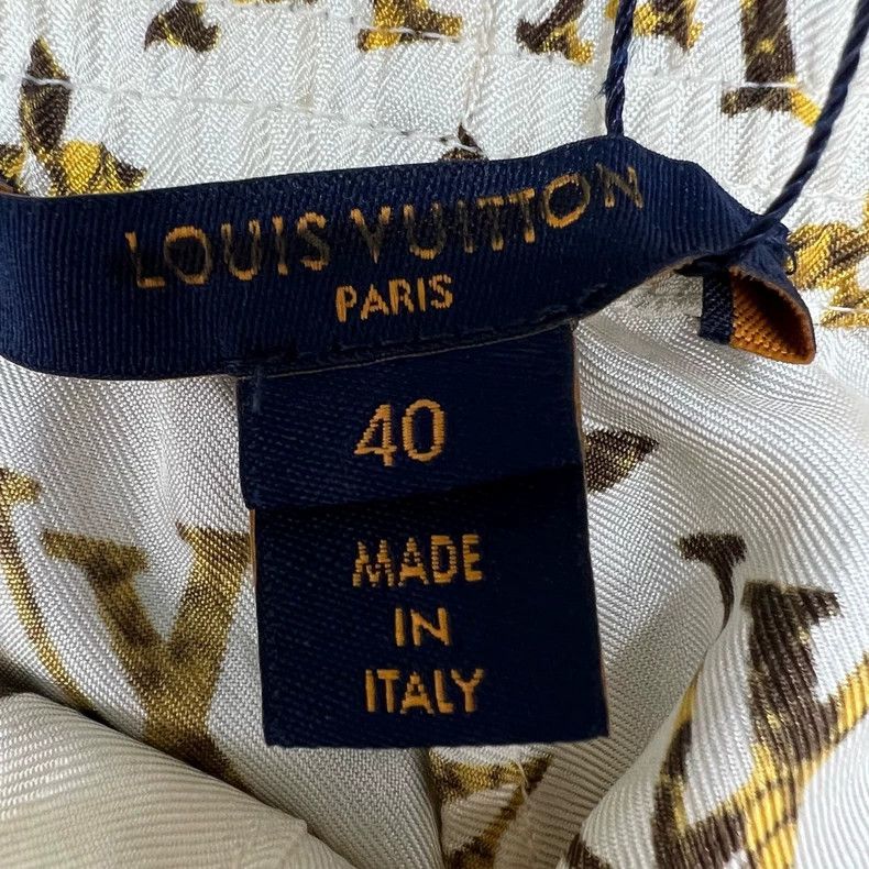 Louis Vuitton Louis Vuitton Off-white printed silk shorts with aged flowe Size US 40 / EU 56 - 3 Thumbnail