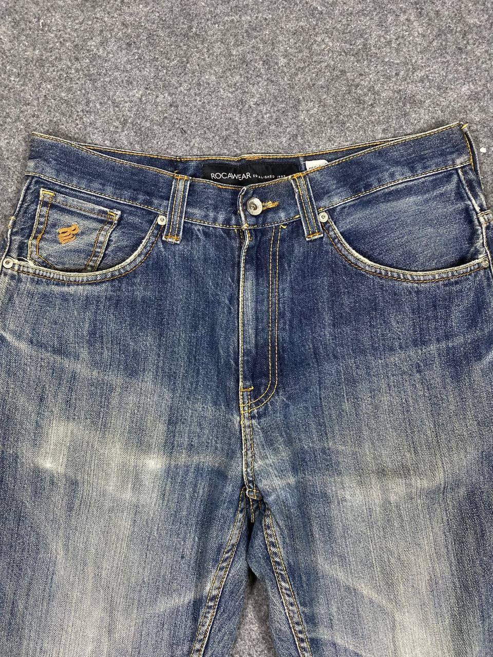 Rocawear vintage rocawear regular fit distressed denim Size US 35 - 10 Thumbnail
