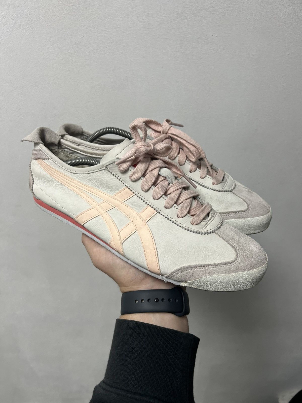 Asics Vintage Asics Onitsuka Tiger Low Top Sneakers Size US 10.5 / EU 43-44 - 2 Thumbnail