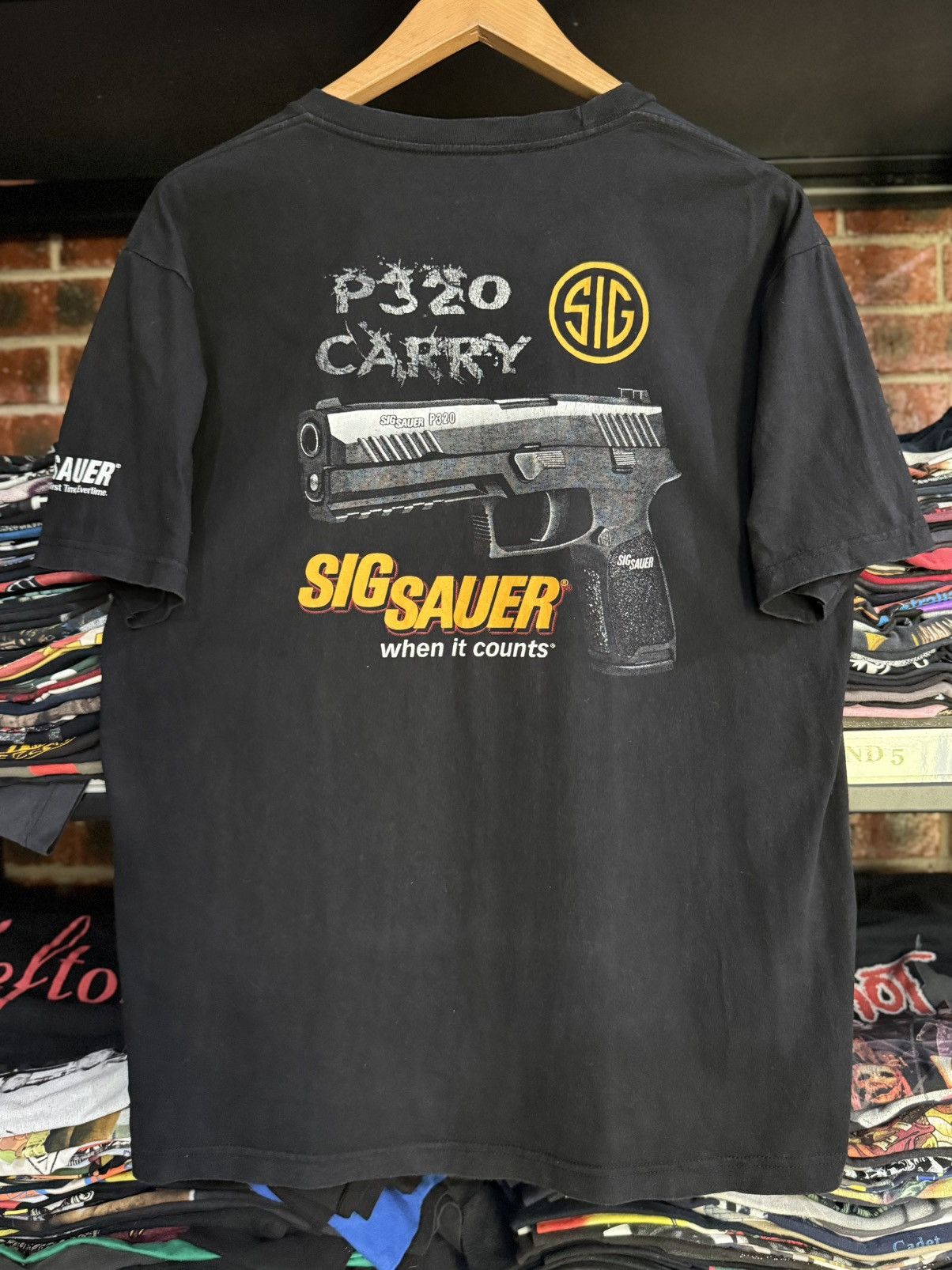 Vintage Vintage Y2K Sig Sauer When It Counts P320 Carry Faded Tee Size US L / EU 52-54 / 3 - 1 Thumbnail