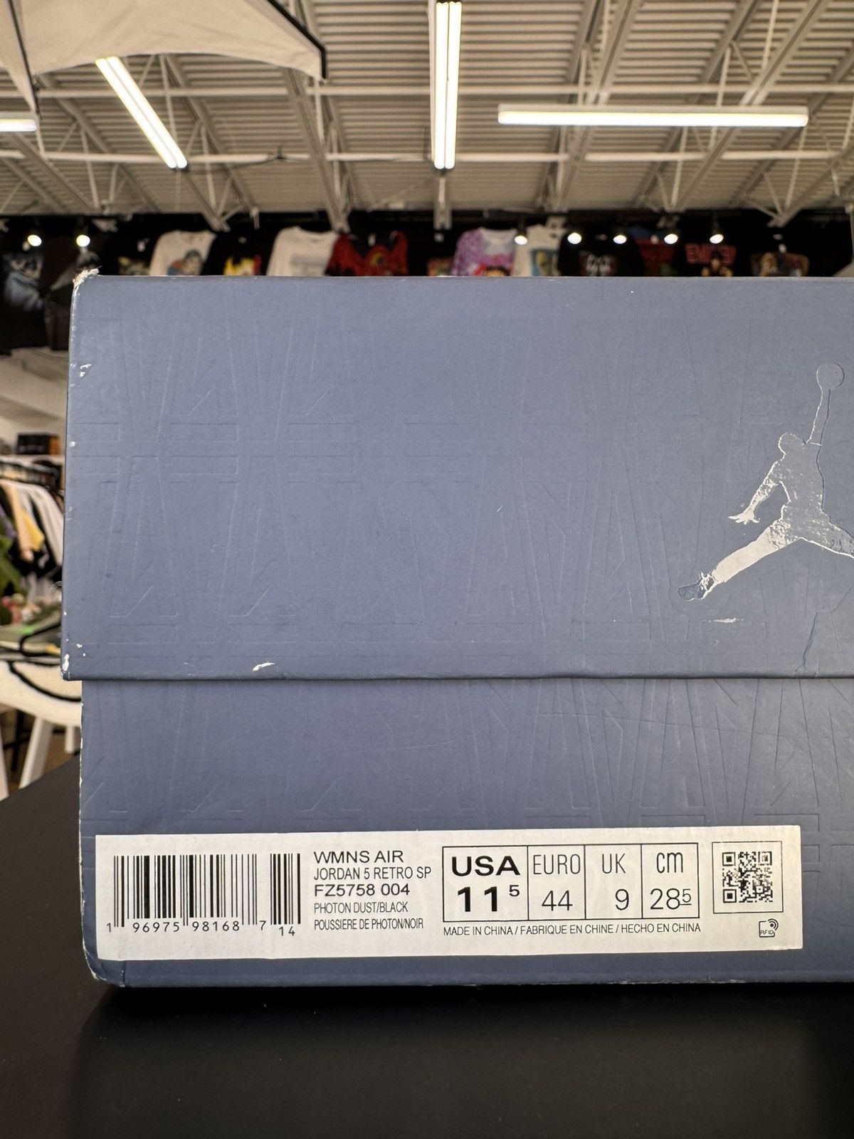 A Ma Maniere × Jordan Brand Air Jordan 5 Retro A Ma Maniére Dawn Size. 11.5W/10M (2023) Size US 10 / EU 43 - 11 Thumbnail