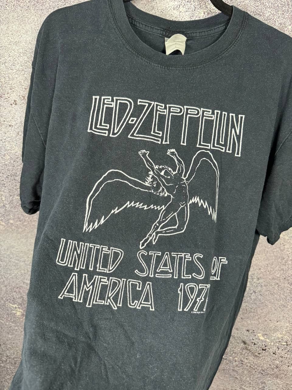 Led Zeppelin 2000 Led Zeppelin Vintage Tour Rock Band T-Shirt USA Size US L / EU 52-54 / 3 - 9 Thumbnail