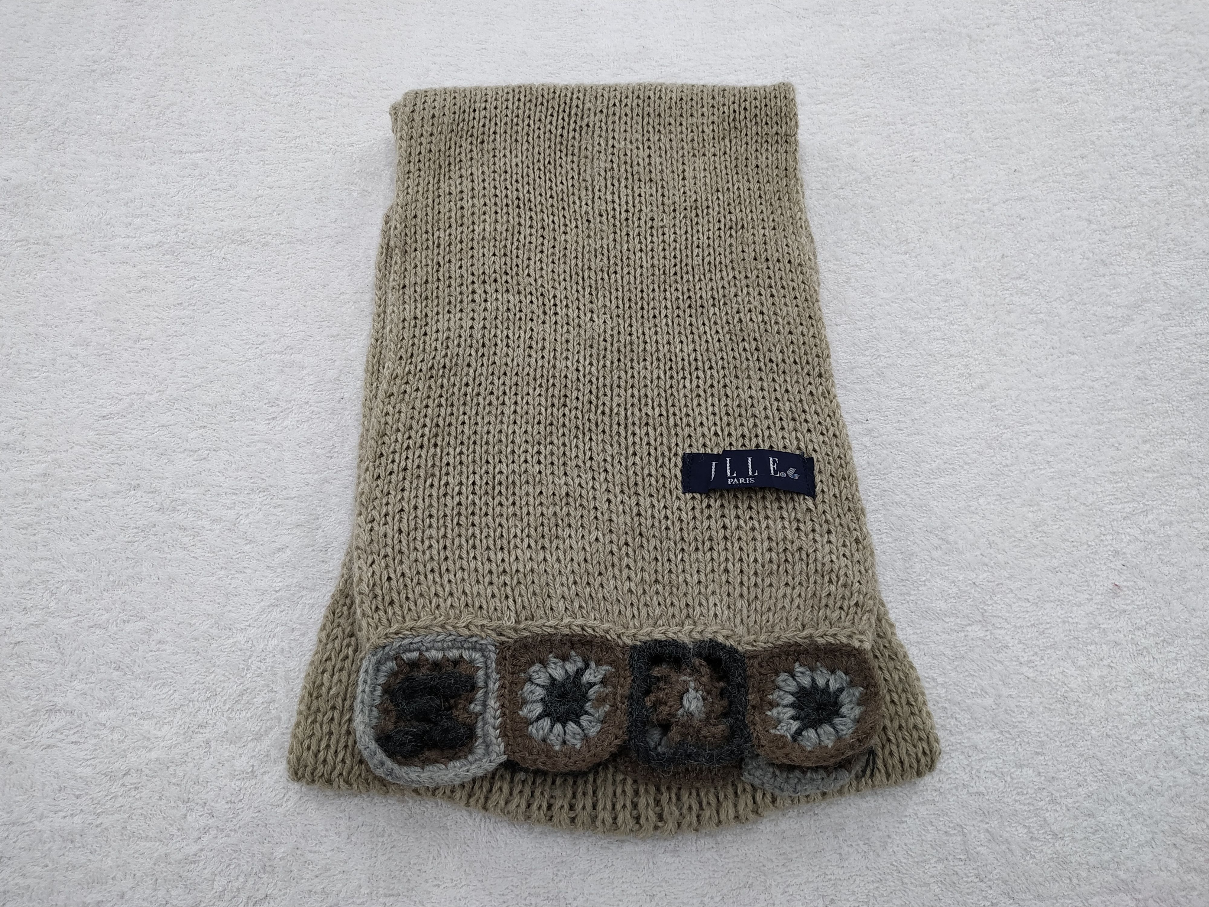 Vintage Vintage Elle Wool Scarf/Muffler/Neckwear MF047 Size ONE SIZE - 1 Thumbnail