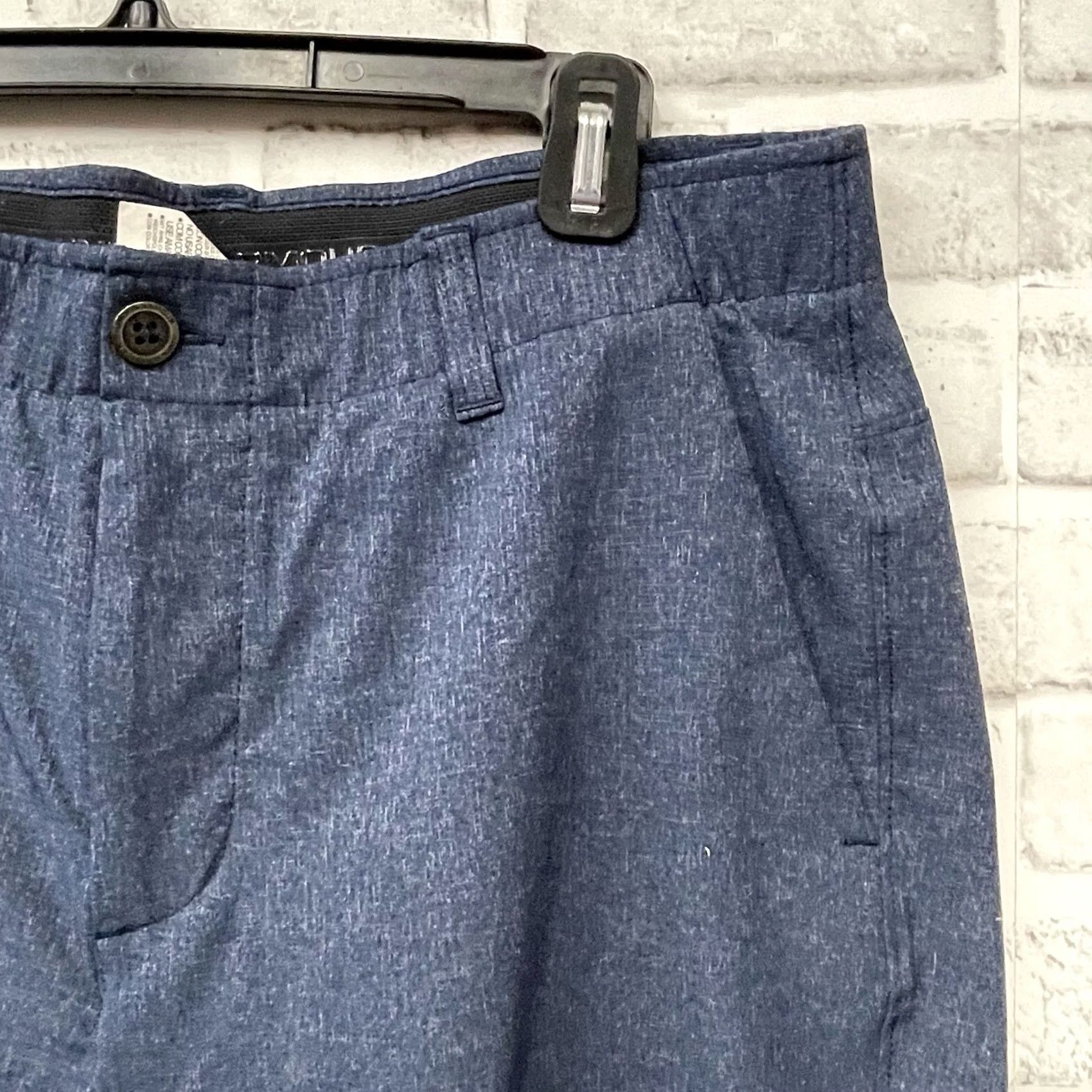Under Armour Under Armour HeatGear shorts Mens 34 Blue Polyester Chino 100% N/A Size US 34 / EU 50 - 2 Thumbnail
