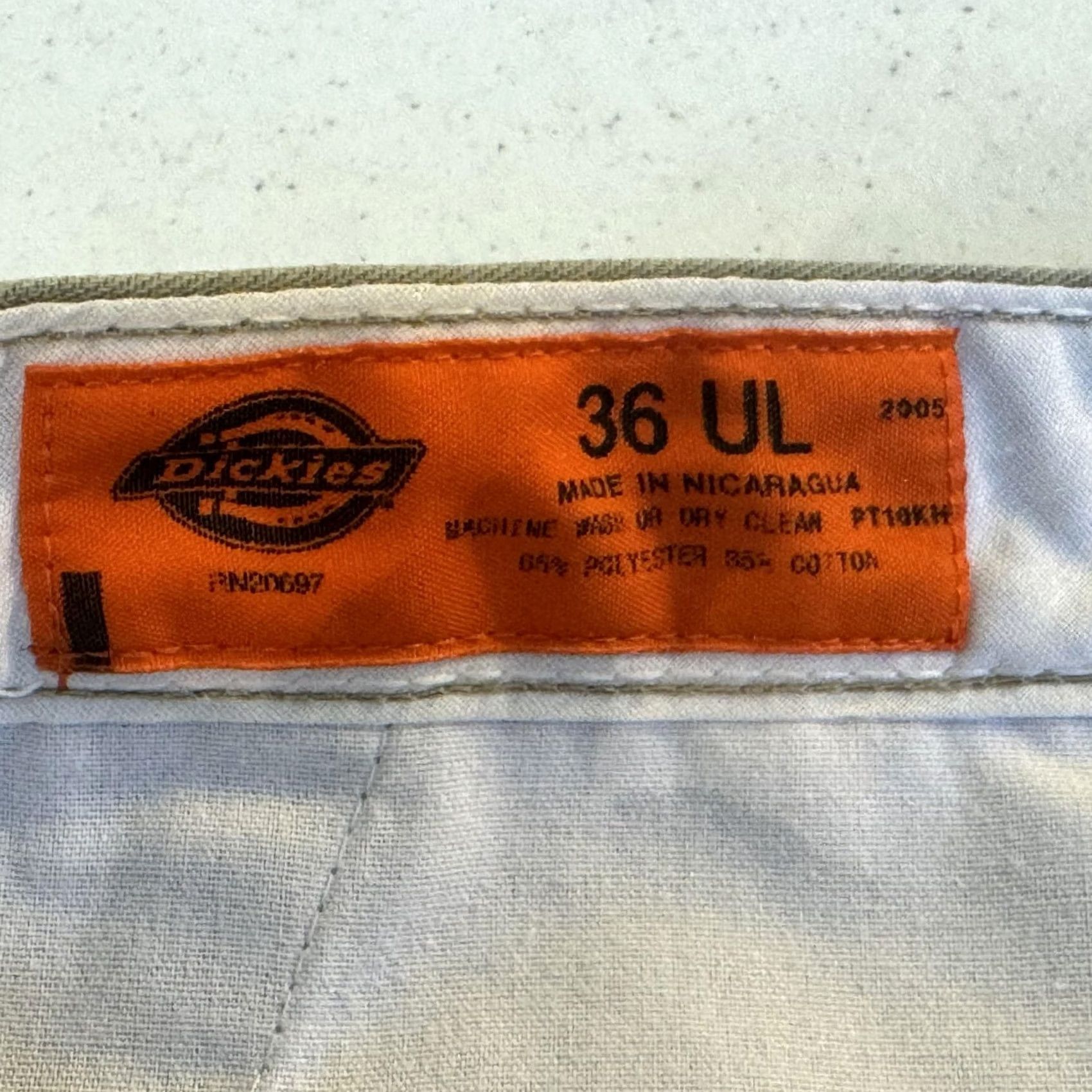 Dickies VINTAGE Dickies Pants Mens 36x29 Beige Khaki Flat Front Workwear Straight Leg Size US 36 / EU 52 - 4 Thumbnail