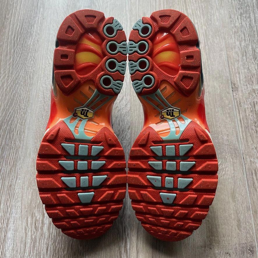 Nike NIKE • Air Max Plus GS "Swoosh Chain" (4.5M) Size US 5 / EU 37 - 6 Thumbnail