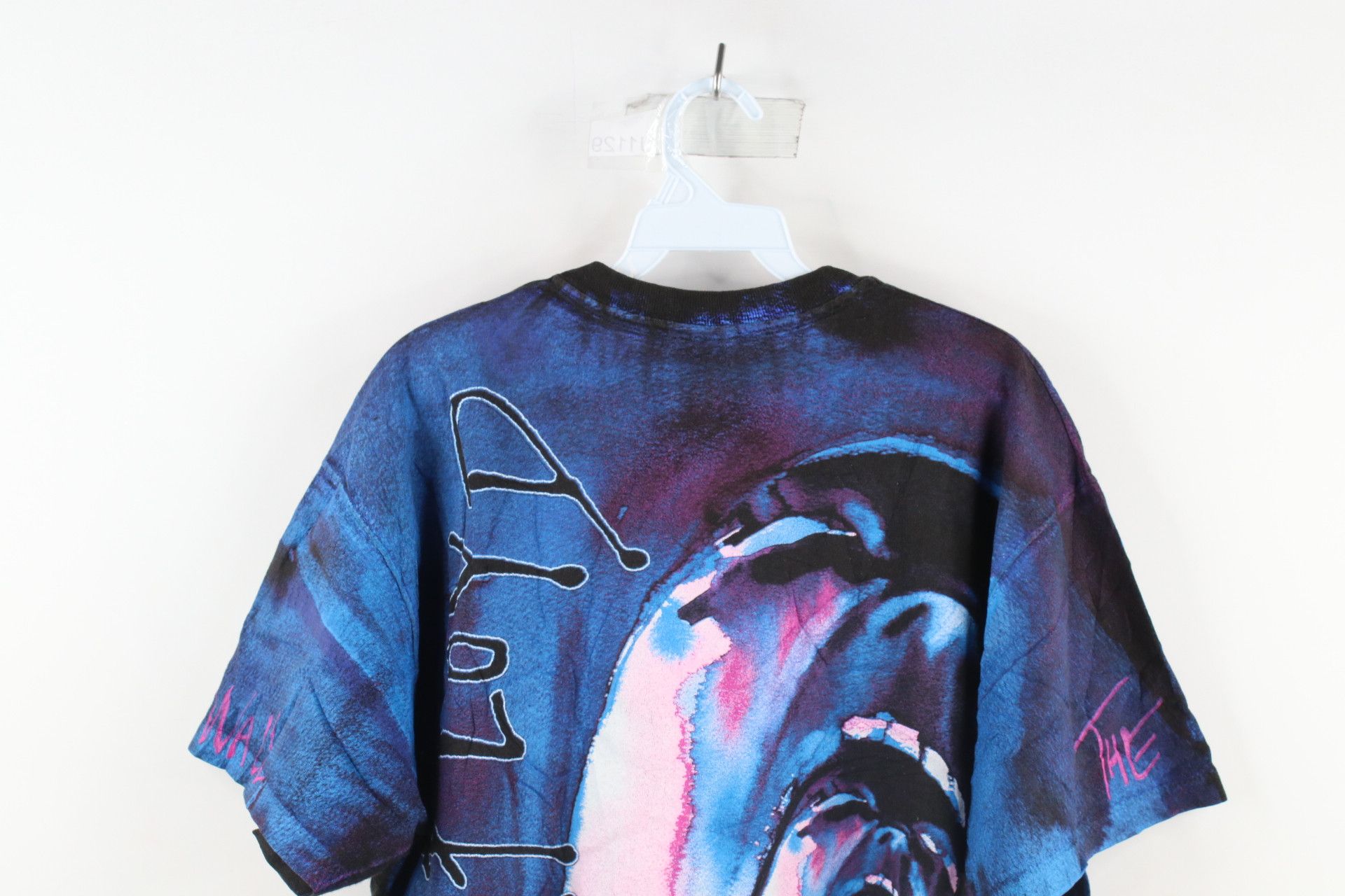 Vintage Vintage 90s All Over Print The Wall Pink Floyd Band T-Shirt Size US L / EU 52-54 / 3 - 13 Thumbnail
