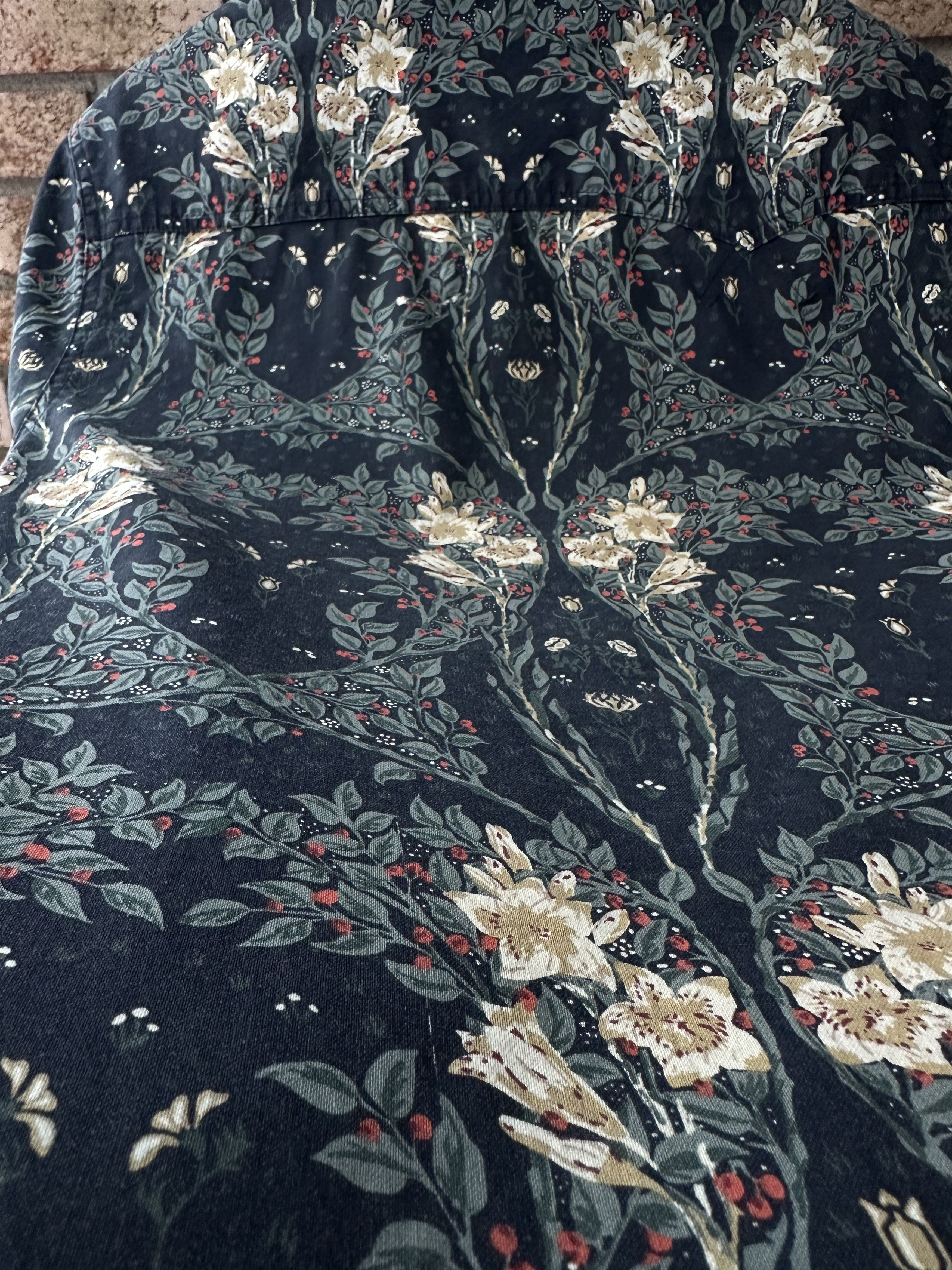 10 Deep Cherry Blossom Shirt Size US S / EU 44-46 / 1 - 8 Thumbnail