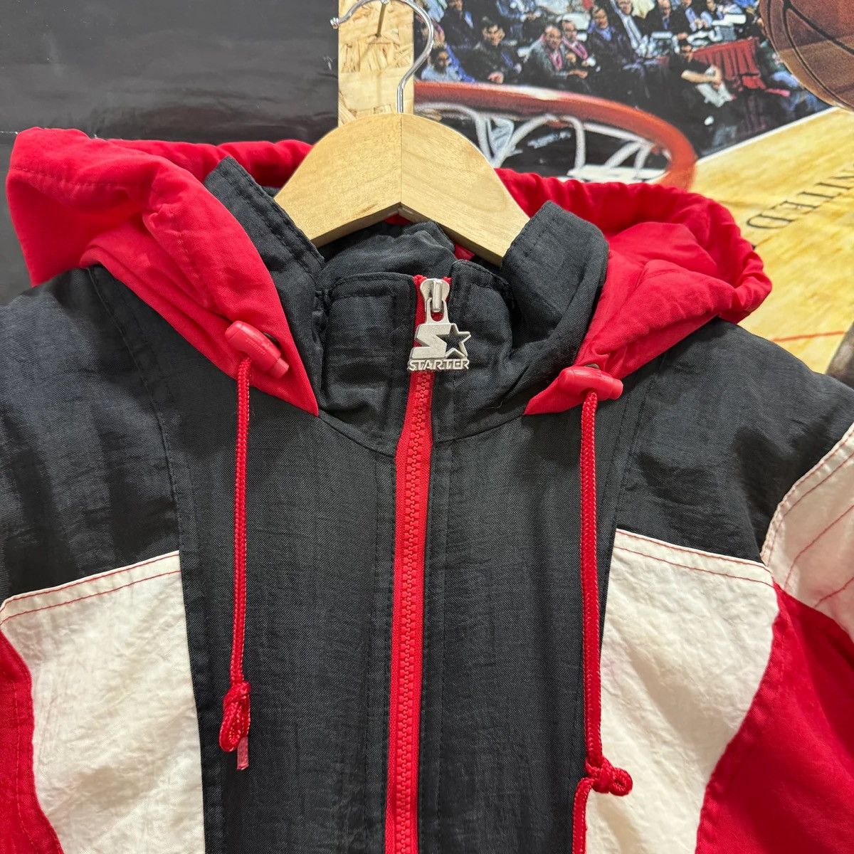 Starter Vintage Cincinnati Bearcats Starter Pullover Puffer Jacket Size US S / EU 44-46 / 1 - 7 Thumbnail
