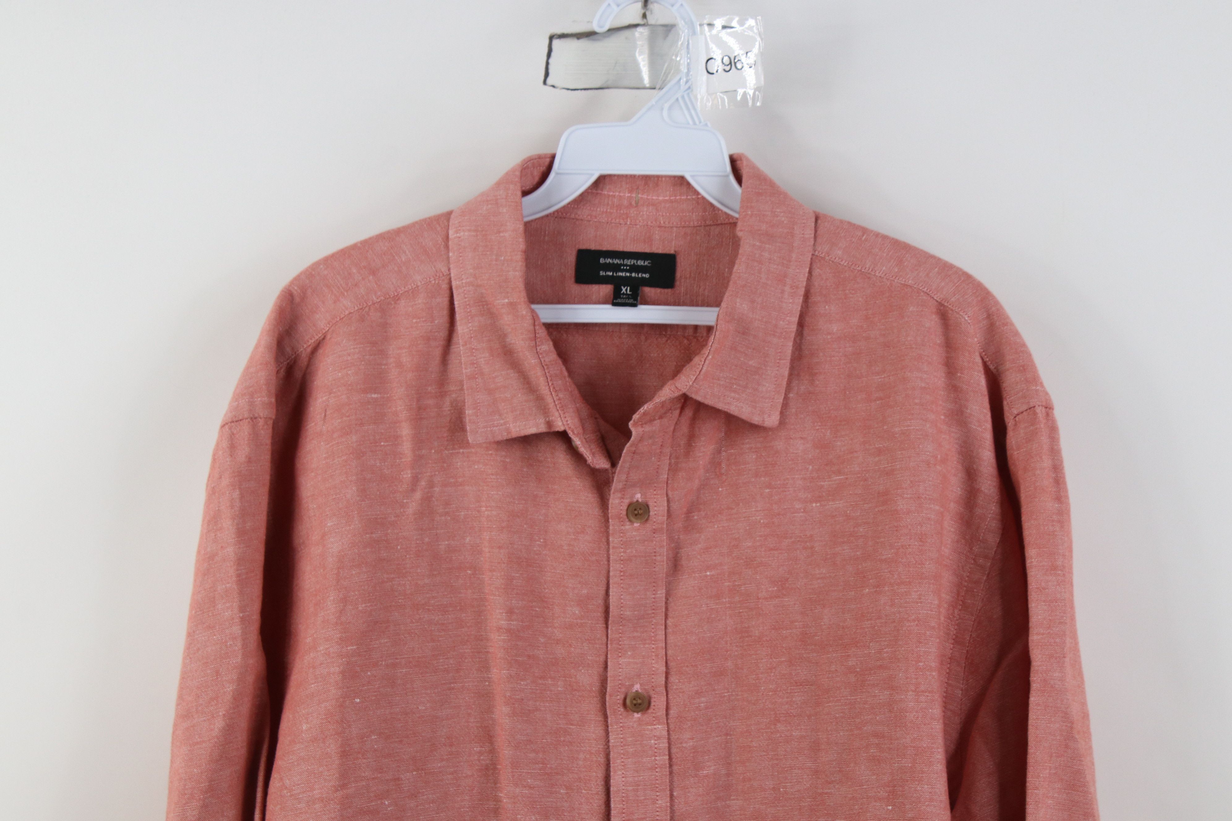 Banana Republic Banana Republic Linen Blend Collared Button Shirt Red Size US XL / EU 56 / 4 - 2 Thumbnail