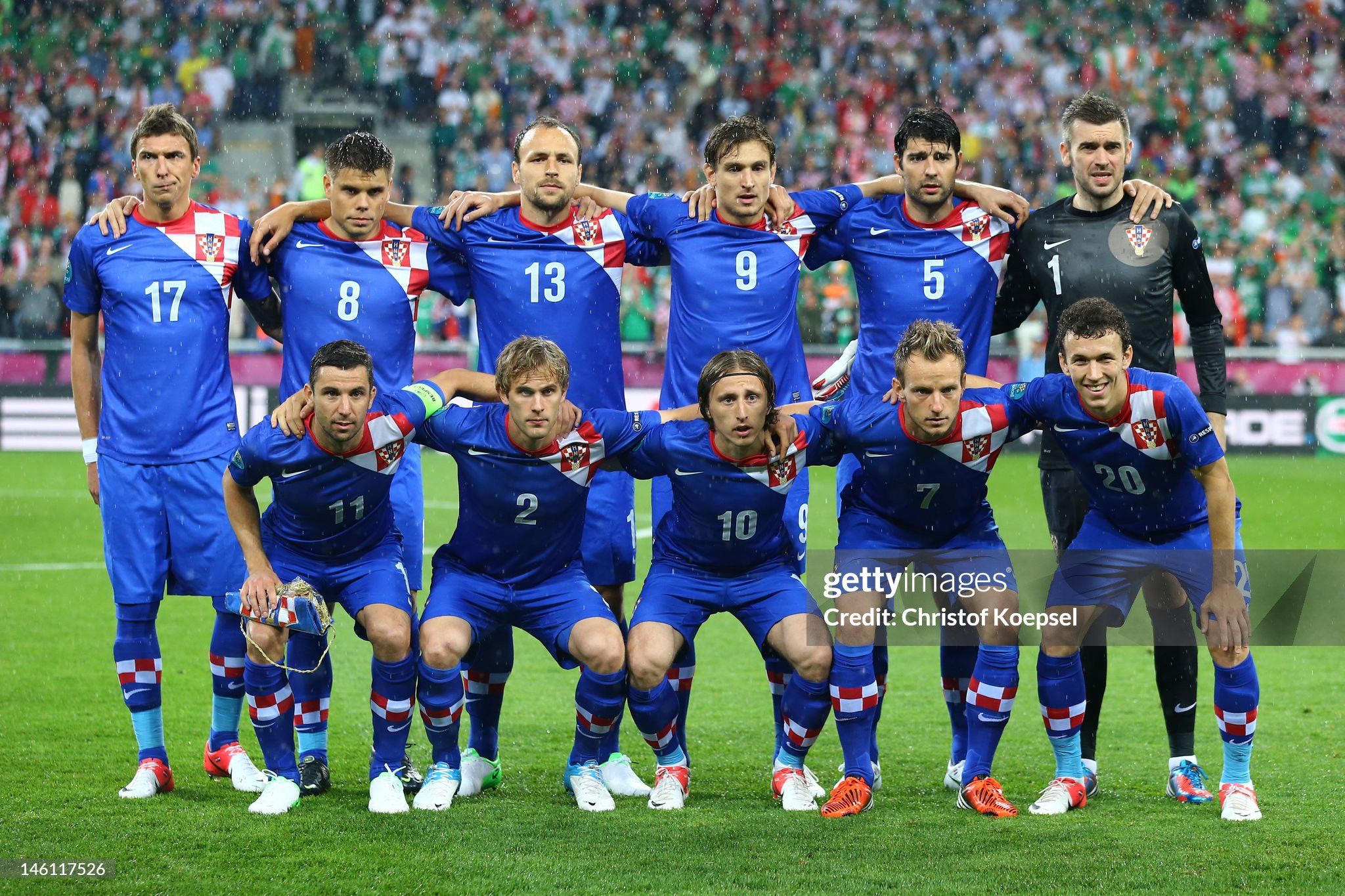 Nike Nike x Croatia 2012 Modric #10 Away Jersey Size US S / EU 44-46 / 1 - 4 Thumbnail