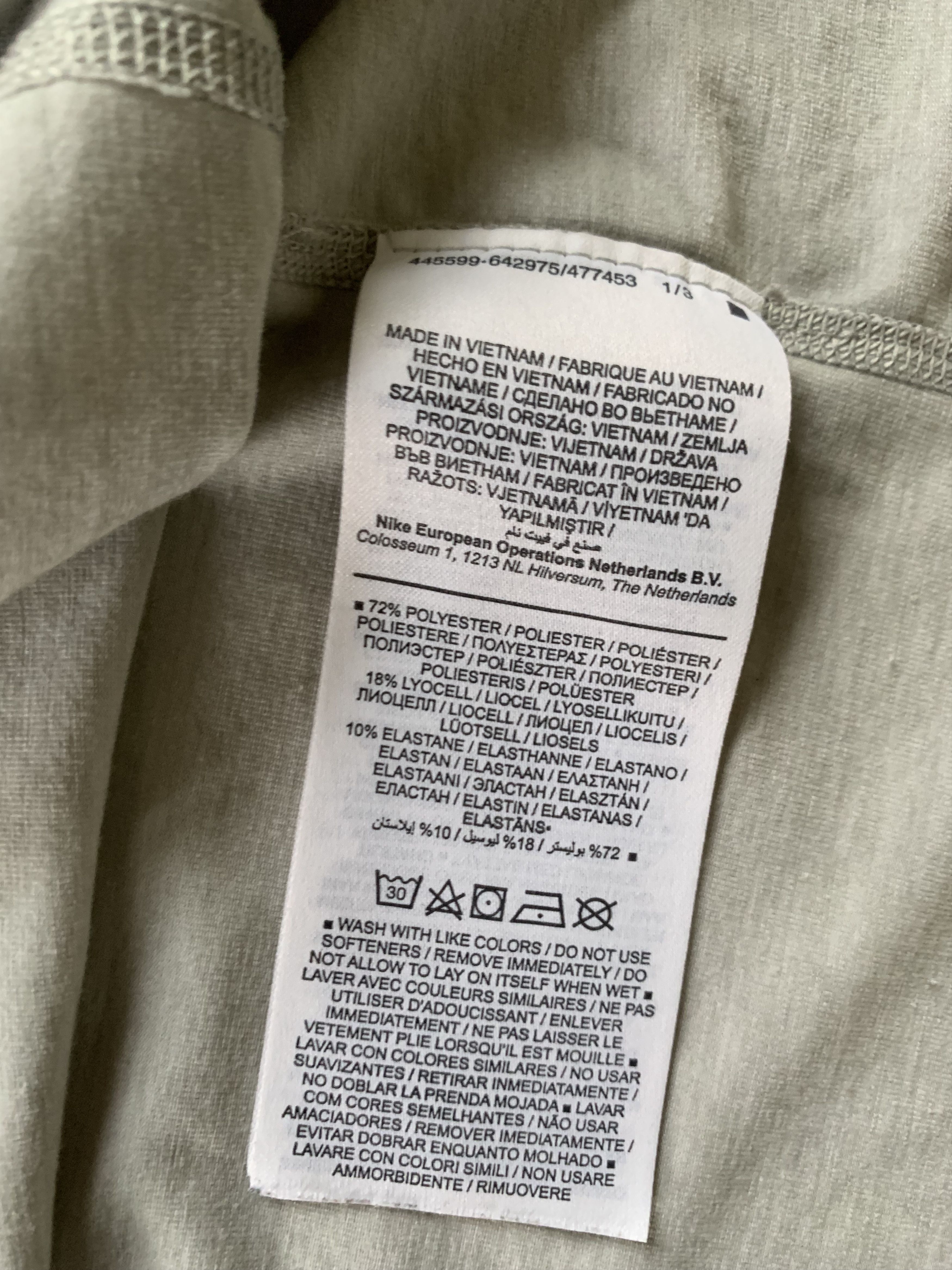 Nike Nike Light Grey Sport T Shirt Size US XXL / EU 58 / 5 - 7 Thumbnail