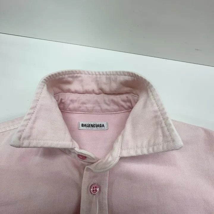 Balenciaga Balenciaga Balenciaga Classic Logo Pink ButtonUp Shirt -25 Size US S / EU 44-46 / 1 - 6 Thumbnail