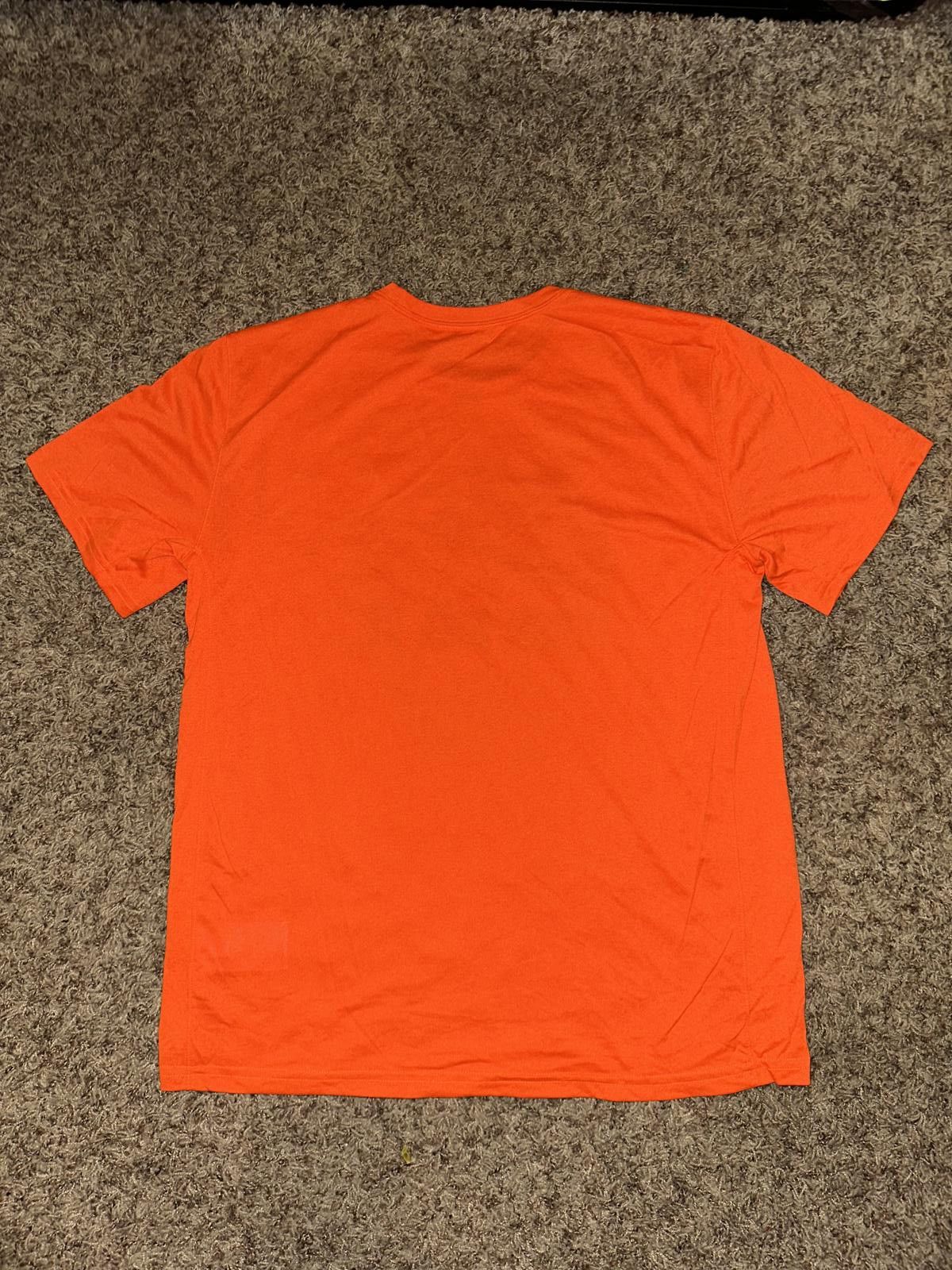 Nike Nike Men’s Dri-FIT Futura Swoosh Logo Just Do It T-Shirt Size US L / EU 52-54 / 3 - 5 Thumbnail