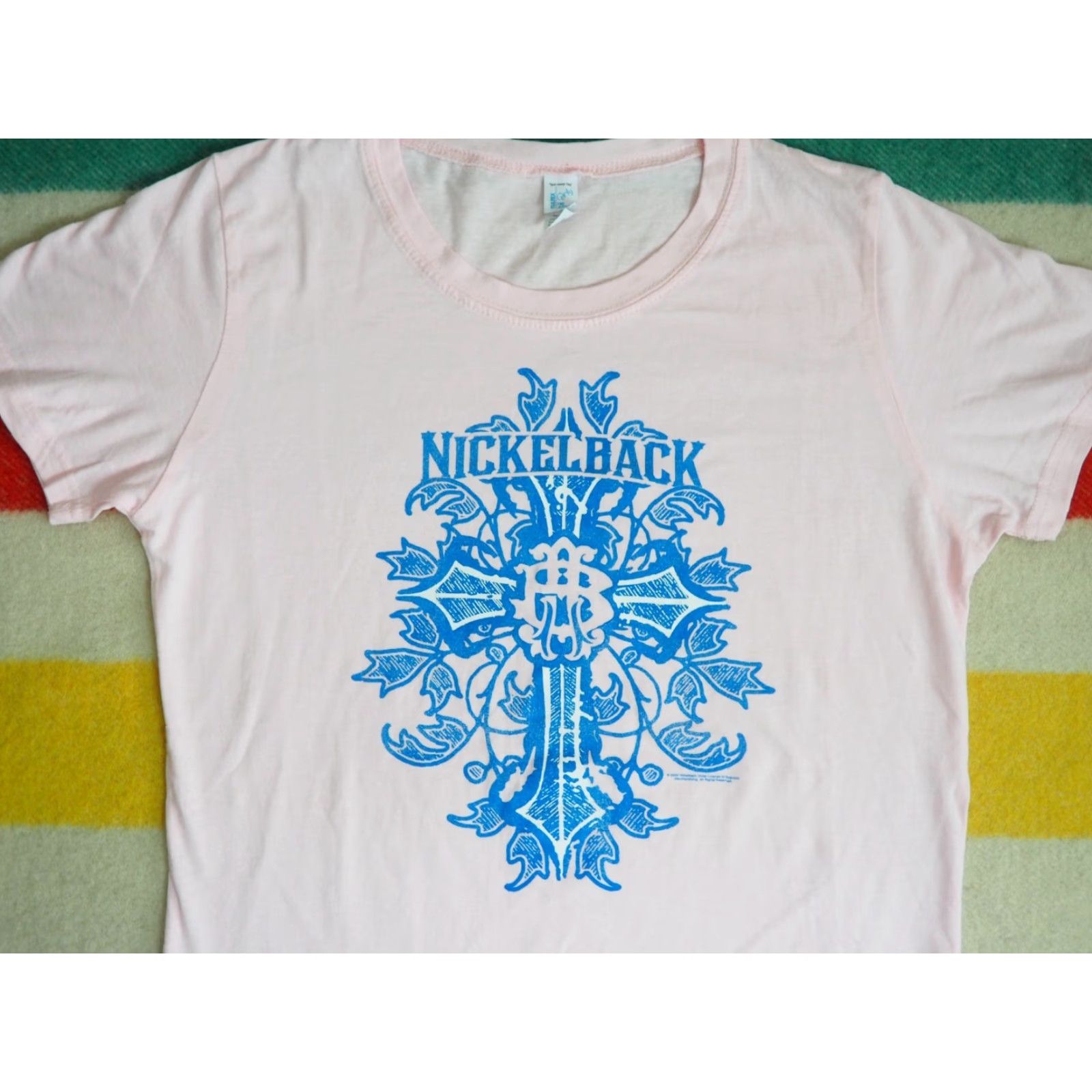 Tultex VTG Y2K Nickelback 2009 Light Pink Rock Band Cross Tee T-Shirt Womens L Size L / US 10 / IT 46 - 3 Thumbnail