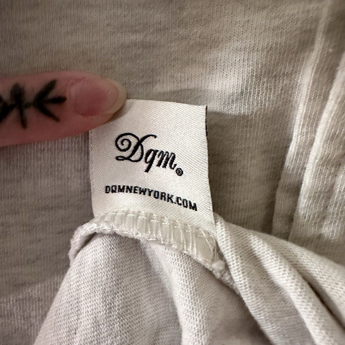 DQM DQM Dave’s Quality Meats New York Baseball Tee Size US L / EU 52-54 / 3 - 5 Thumbnail