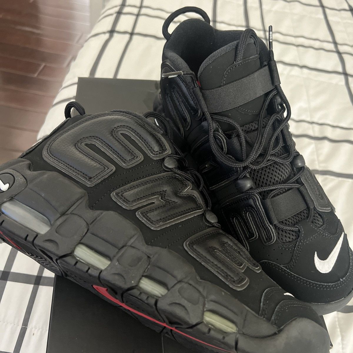 Nike × Supreme NIKE AIR UPTEMPO SUPREME Size US 9 / EU 42 - 12 Thumbnail